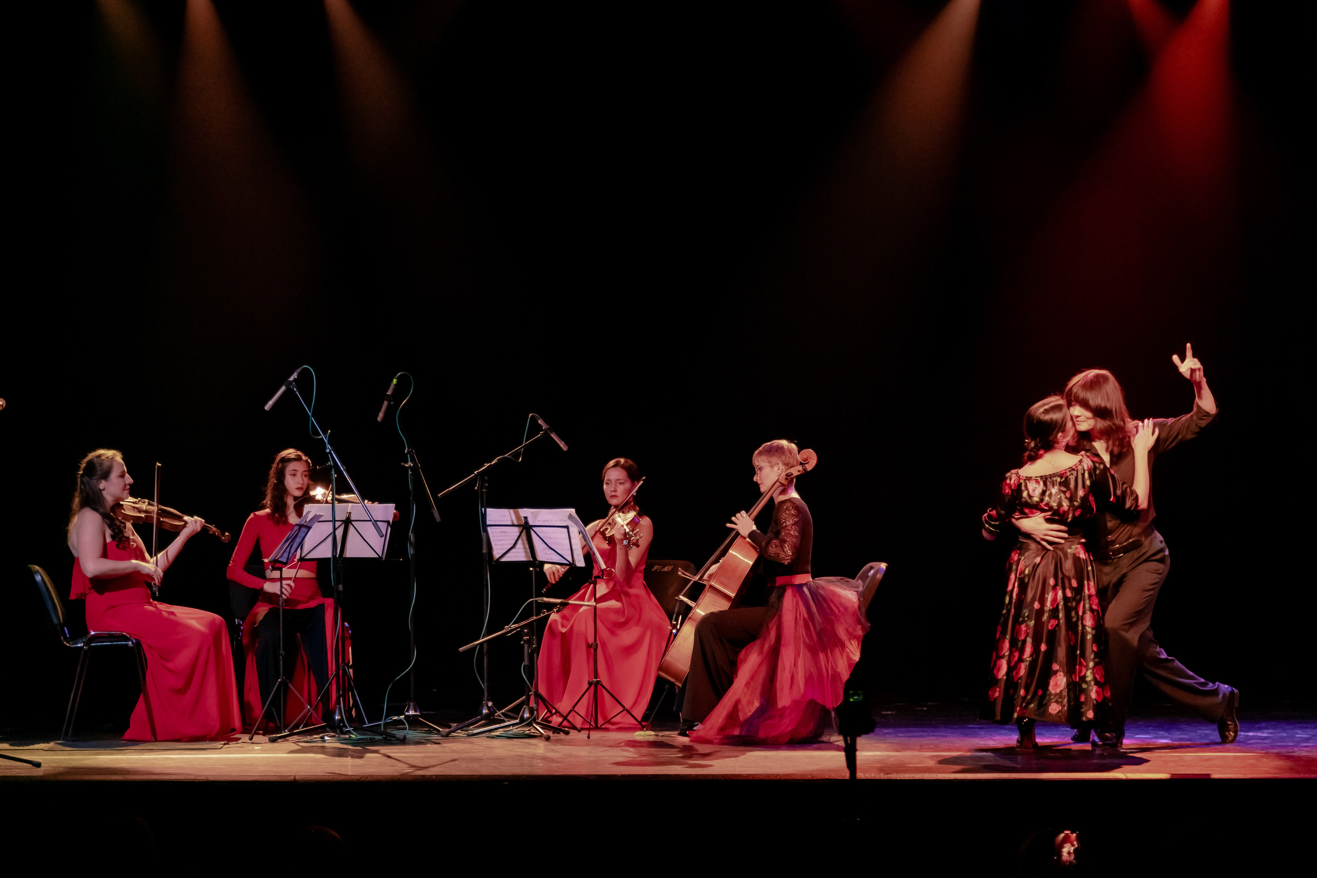 Съемка спектаклей и концертов. Фотограф в Санкт-Петербурге Наталия Денисова