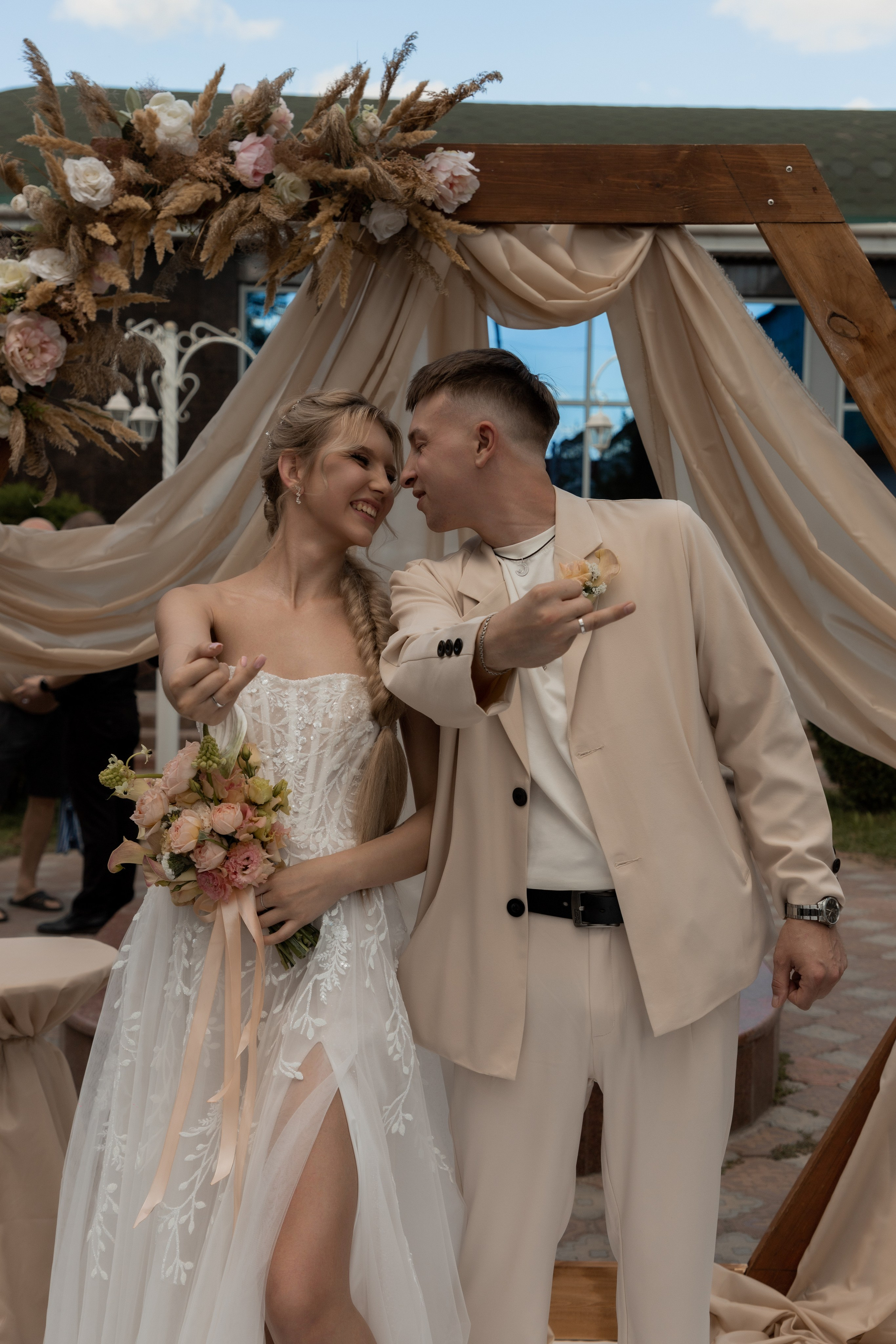 Роман и Александра (банкет). Свадебный фотограф Ангелина Сунгатулина | Саратов | Балаково | Вольск