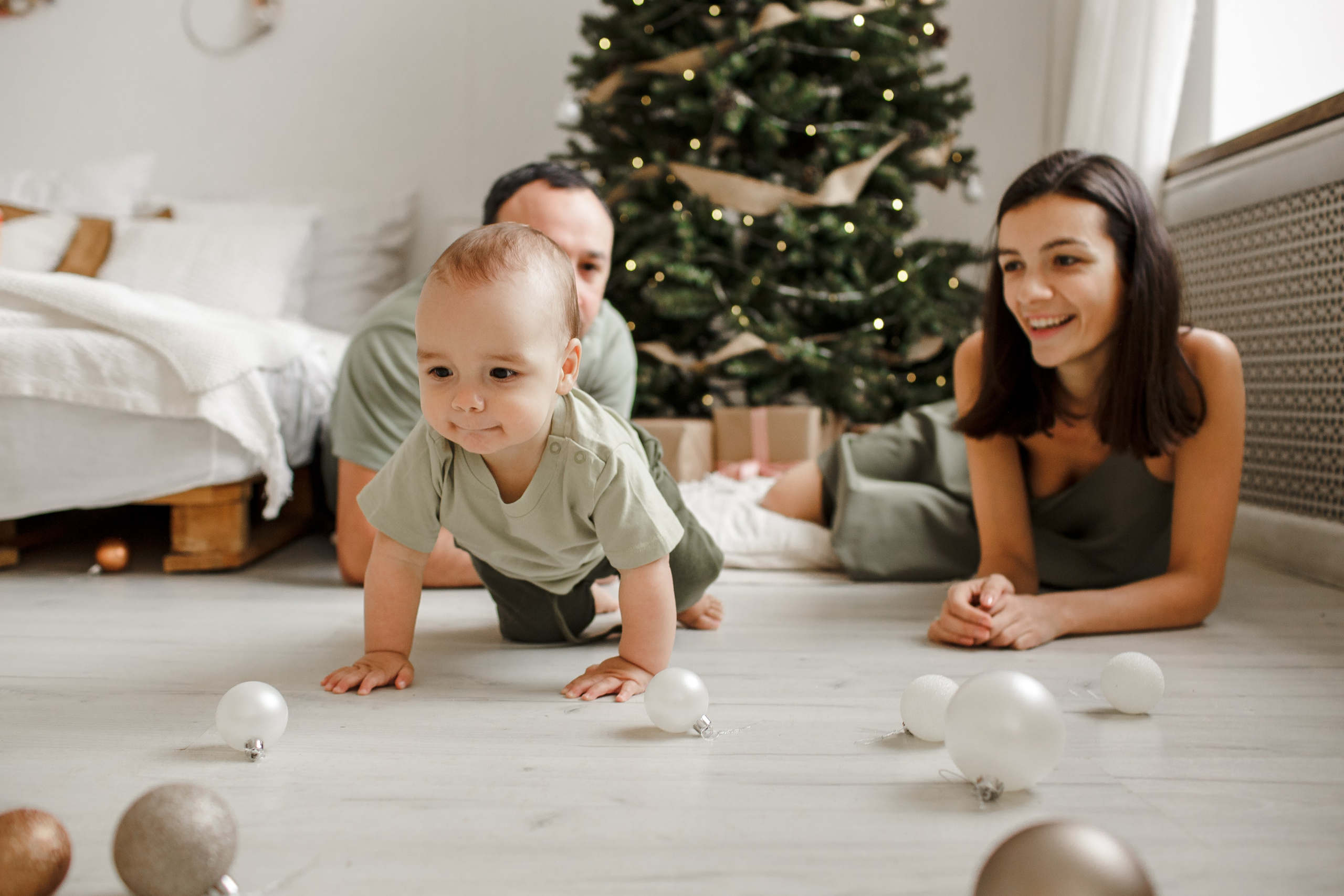 Семейная фотосессия в студии. Свадебный фотограф Кирилл Белый