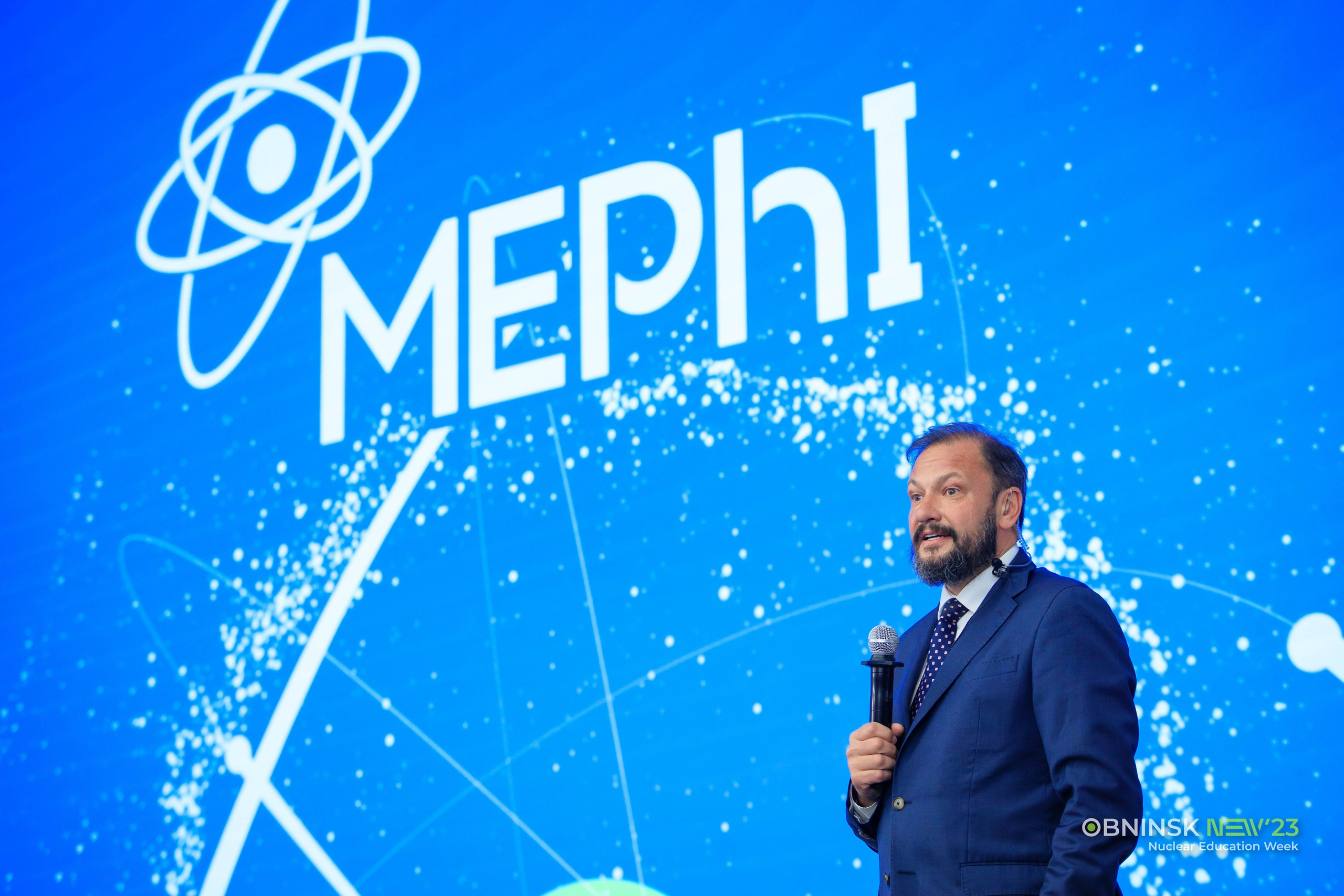 Конференции, выставки, форумы. Репортажный фотограф руслан Жафяров