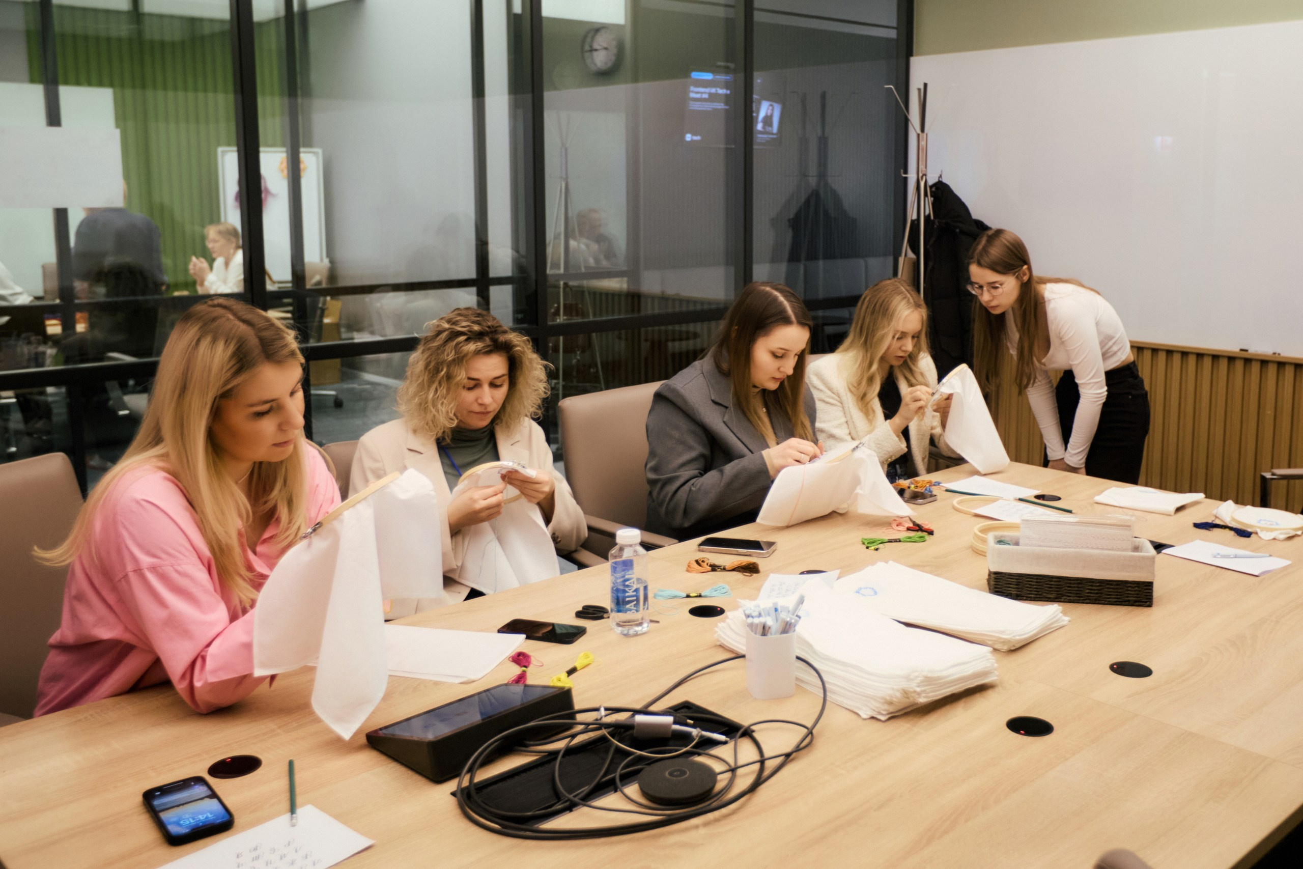 VK TECH / Весна в эфире. Home