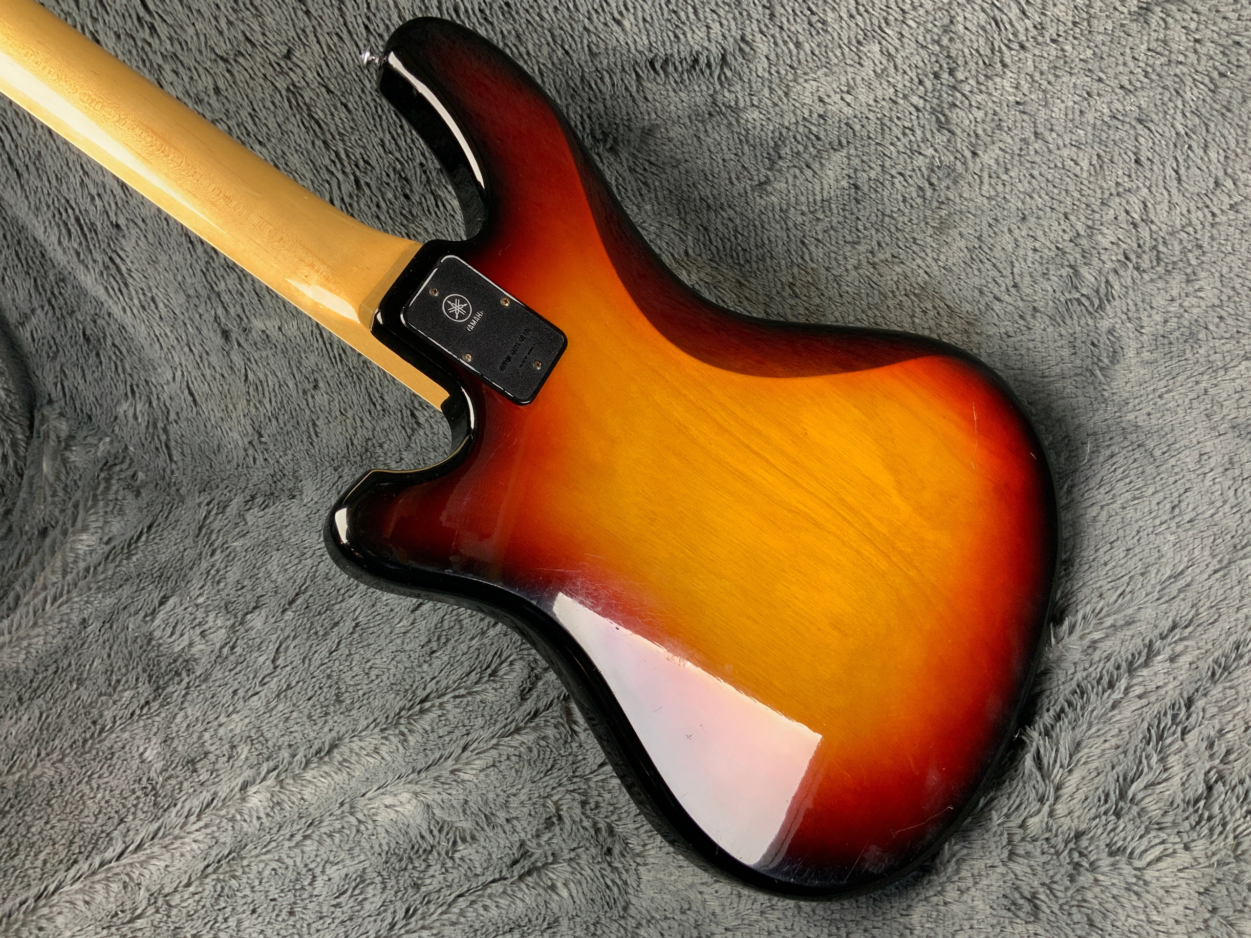 Yamaha SB-55 Super Bass