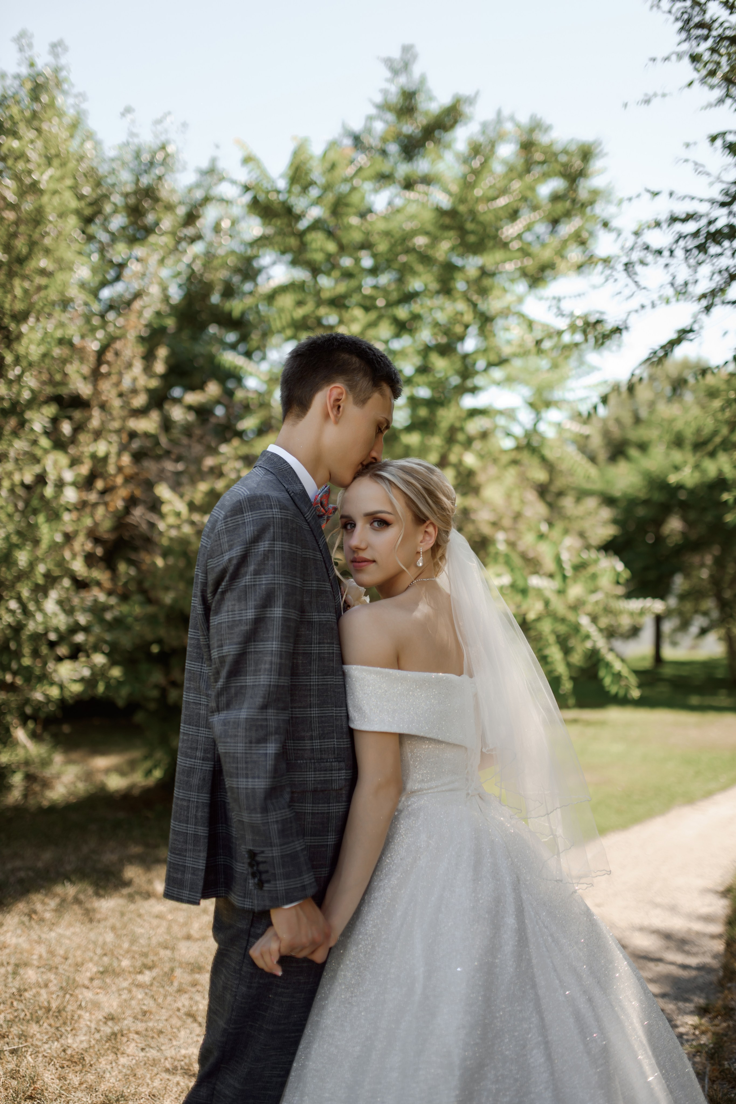 B & A. Свадебный фотограф в г. Астрахань. Так же выезжаю в другие города