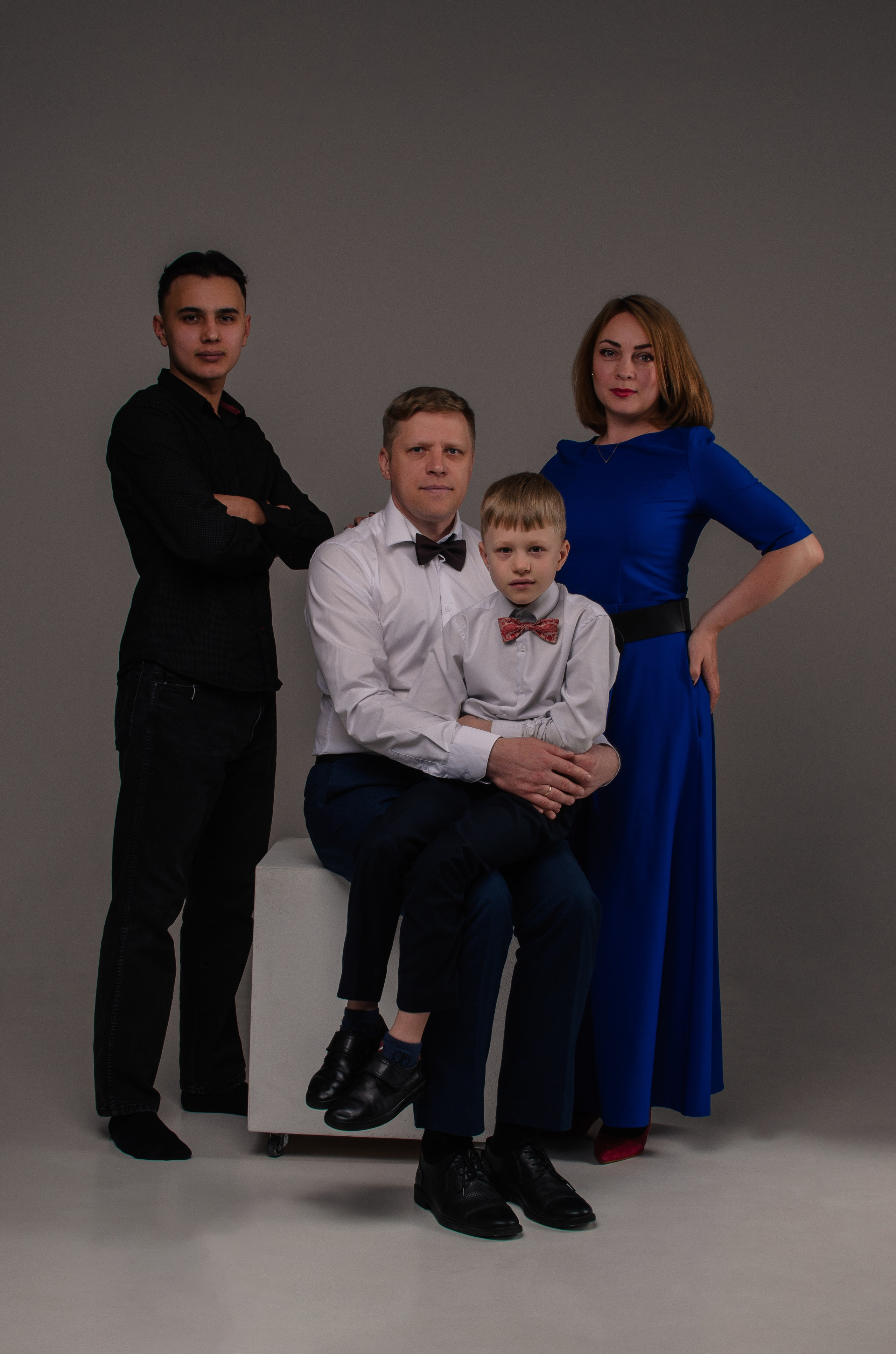 Алена, Михаил, Слава и Петя. Женский и семейный фотограф Анна Демина