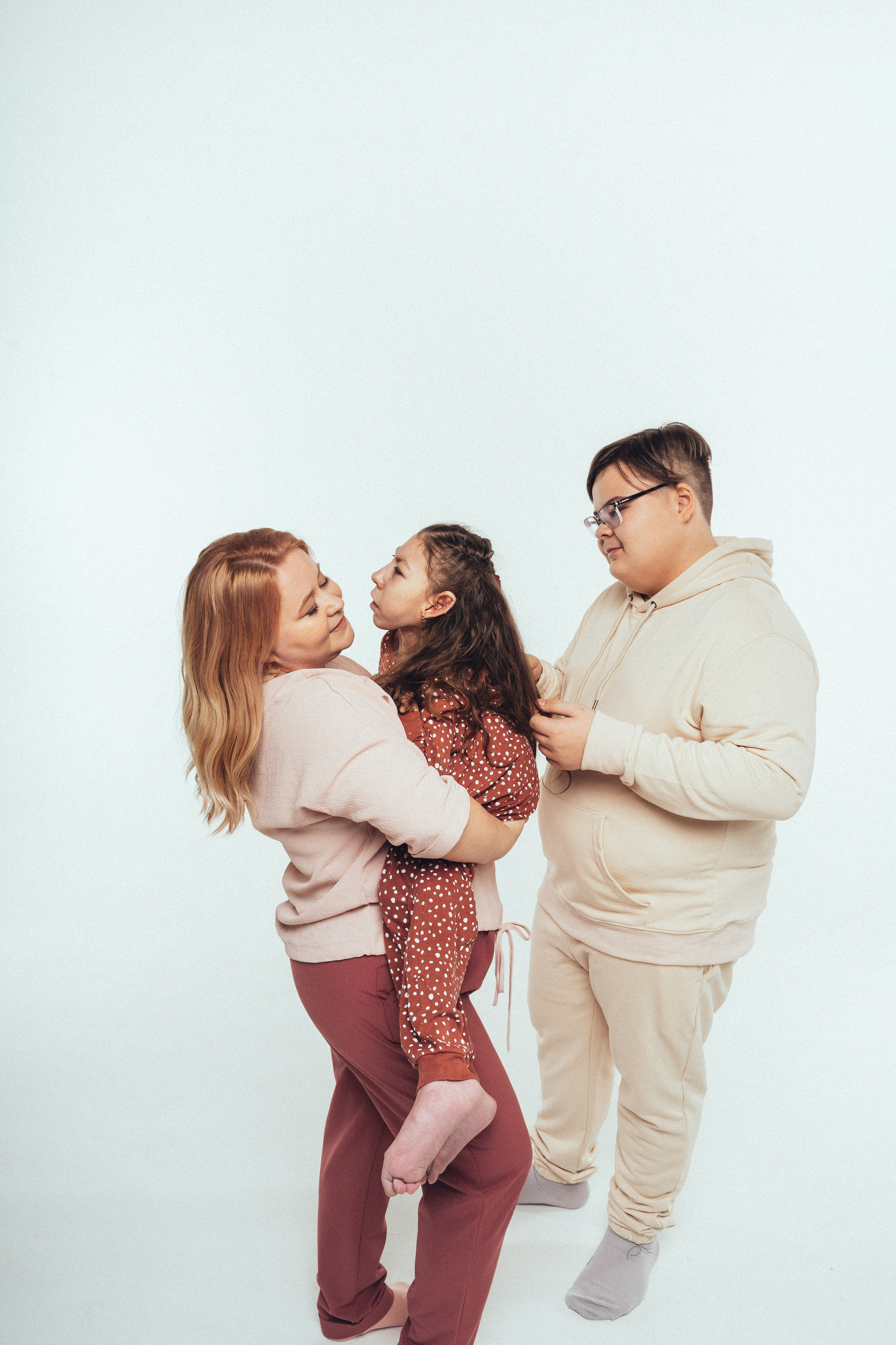 Лейсан, Сабрина и Сабрэн. Благотворительный фотопроект «Любить до неба». Женский и семейный лайфстайл фотограф в Уфе Лайт Альбина