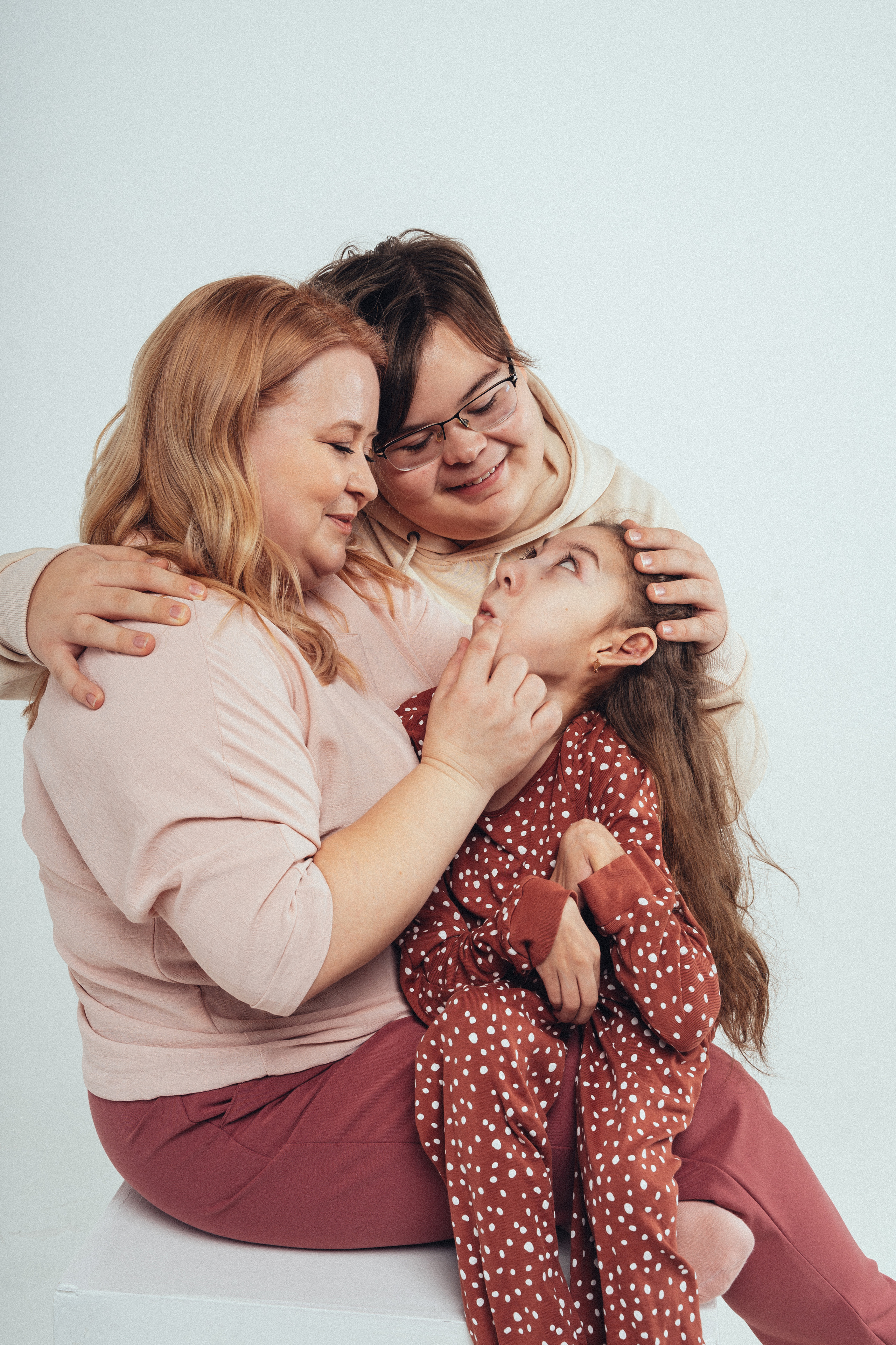 Лейсан, Сабрина и Сабрэн. Благотворительный фотопроект «Любить до неба». Женский и семейный лайфстайл фотограф в Уфе Лайт Альбина