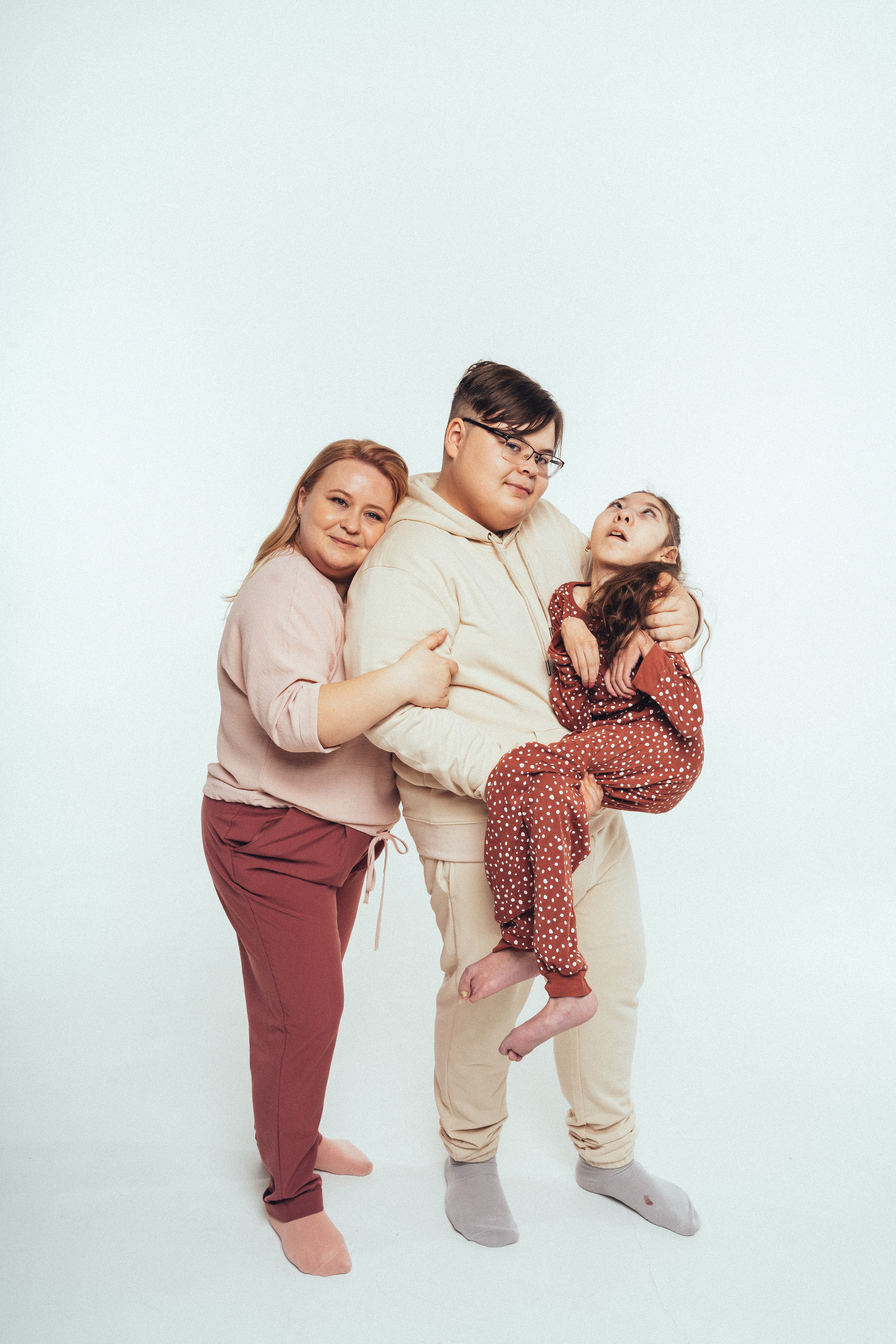 Лейсан, Сабрина и Сабрэн. Благотворительный фотопроект «Любить до неба». Женский и семейный лайфстайл фотограф в Уфе Лайт Альбина