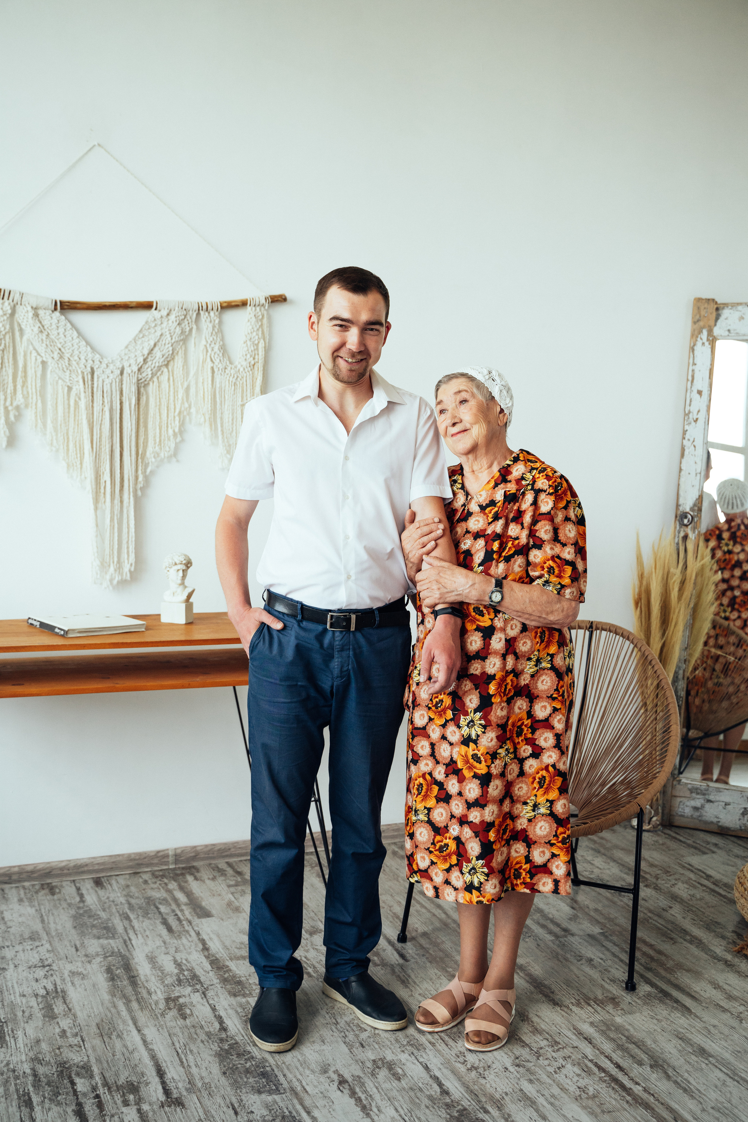 В студии. Женский и семейный лайфстайл фотограф в Уфе Лайт Альбина