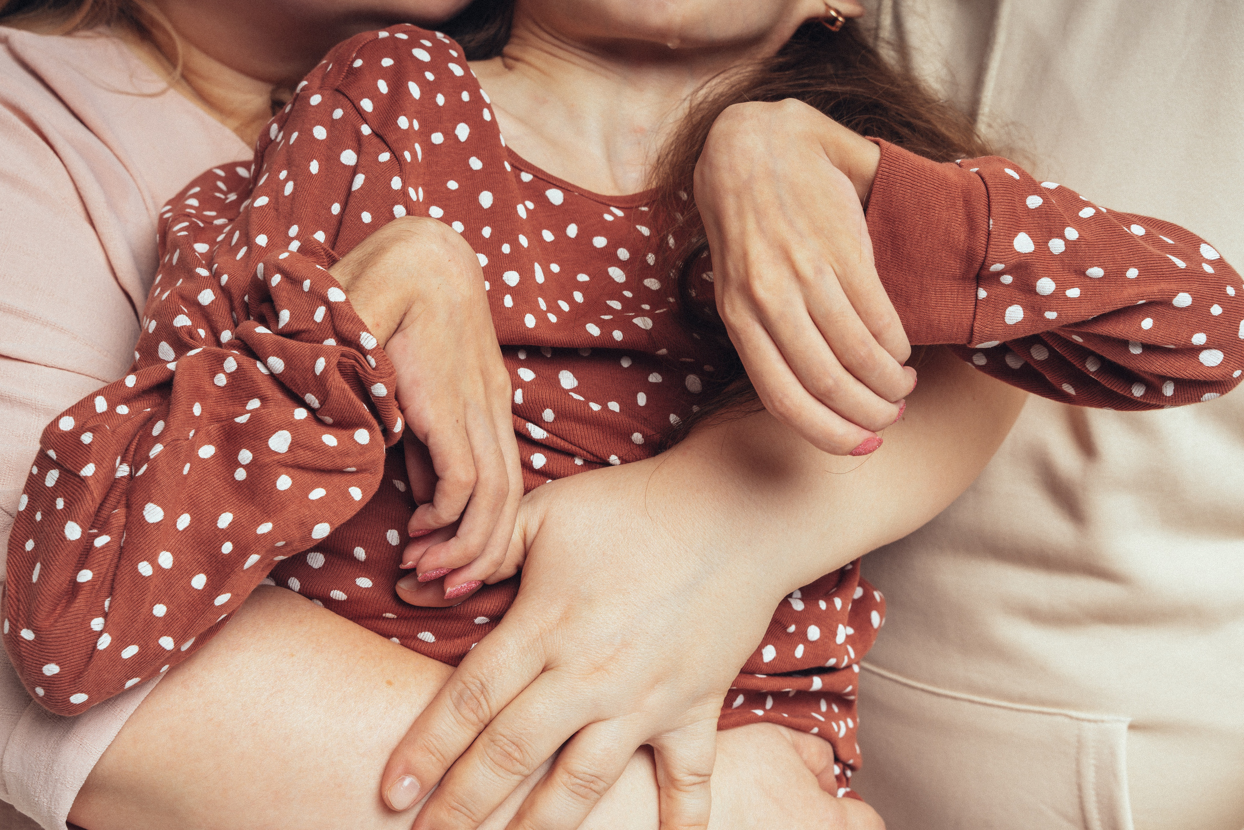 Лейсан, Сабрина и Сабрэн. Благотворительный фотопроект «Любить до неба». Женский и семейный лайфстайл фотограф в Уфе Лайт Альбина