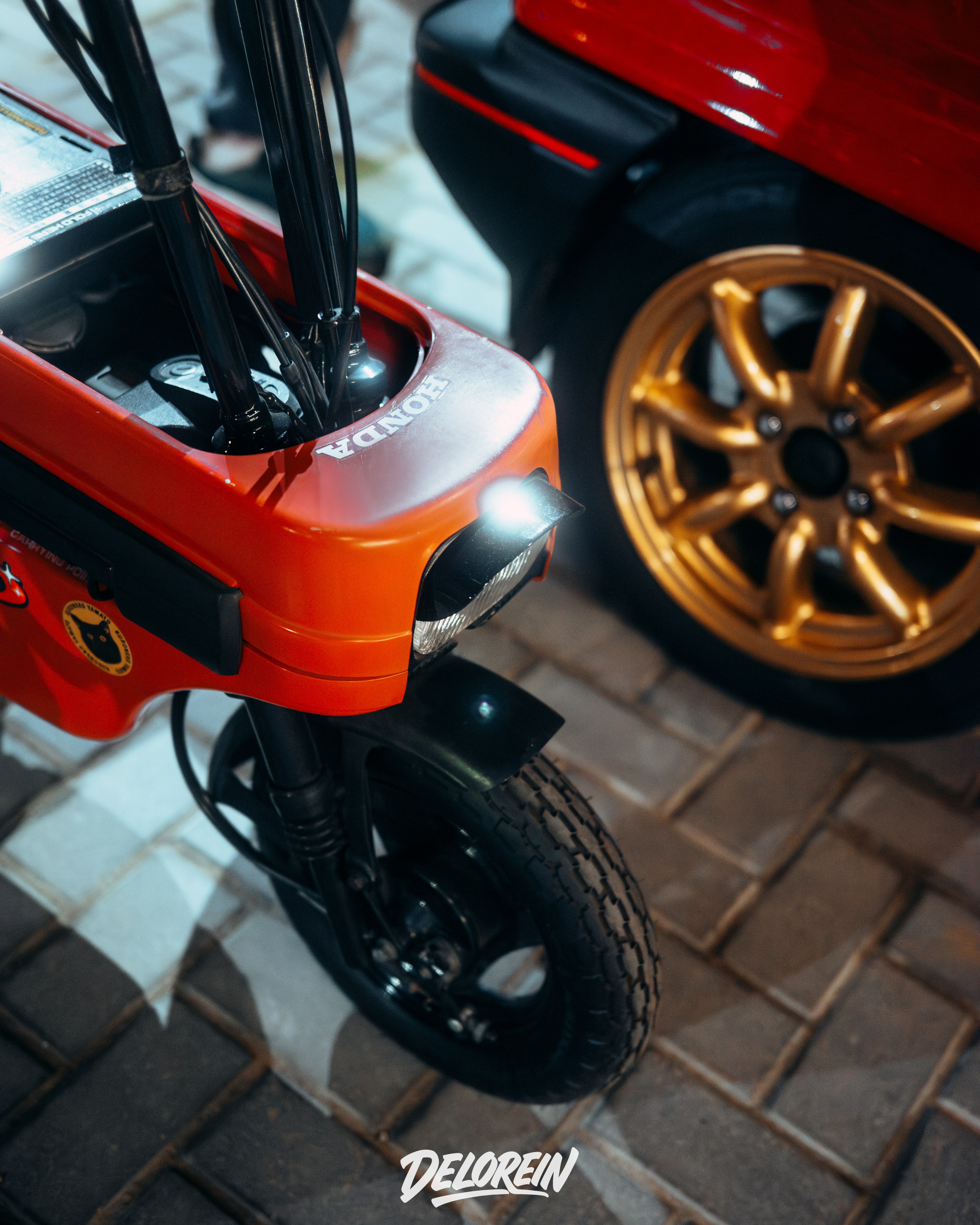 Honda City & Motocompo. DeLorein