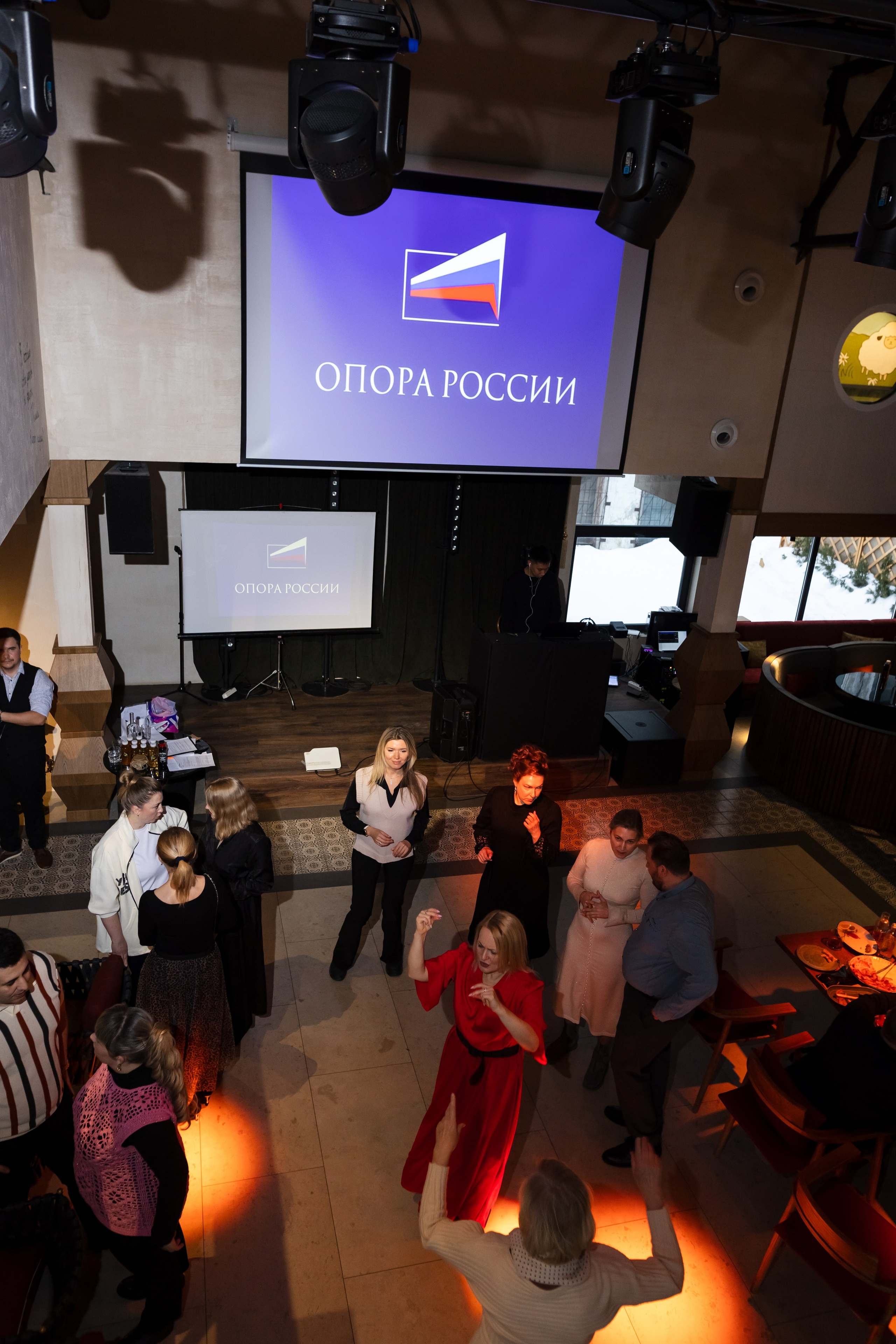 Опора России, кафе Ореро. Фотограф Наталия Гаврилина, Саратов — Москва