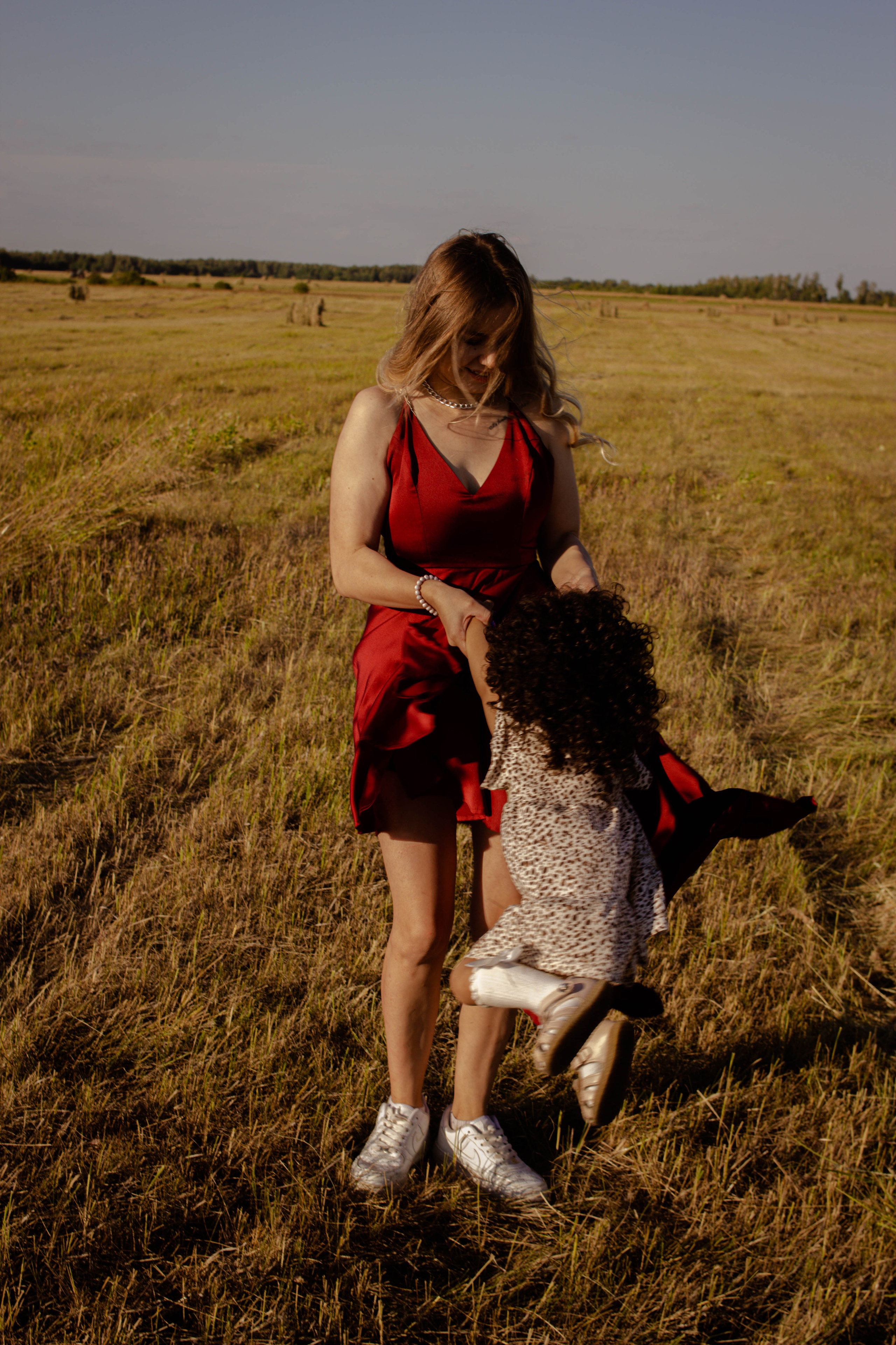 Семейная история в подсолнухах. Свадебный фотограф Челябинск