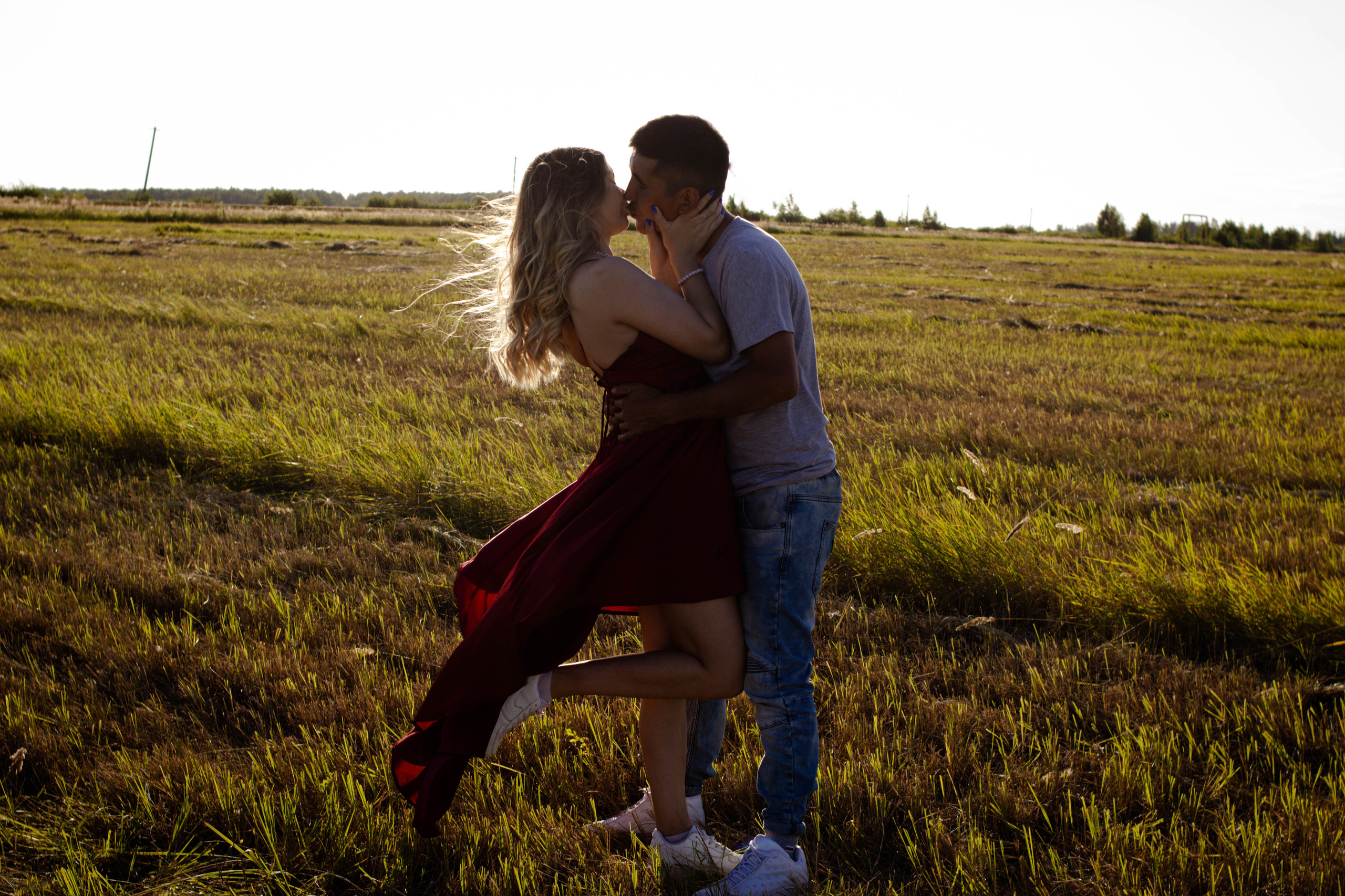 Семейная история в подсолнухах. Свадебный фотограф Челябинск