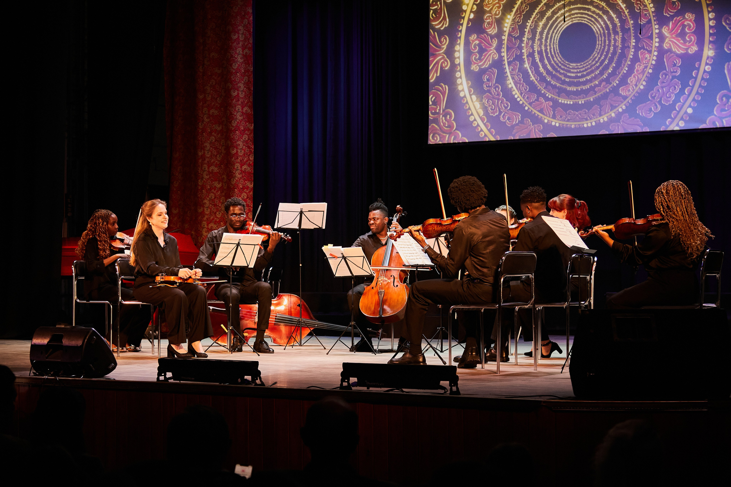 Оркестр Института культуры. Свадебный и креативный фотограф в ЮФО