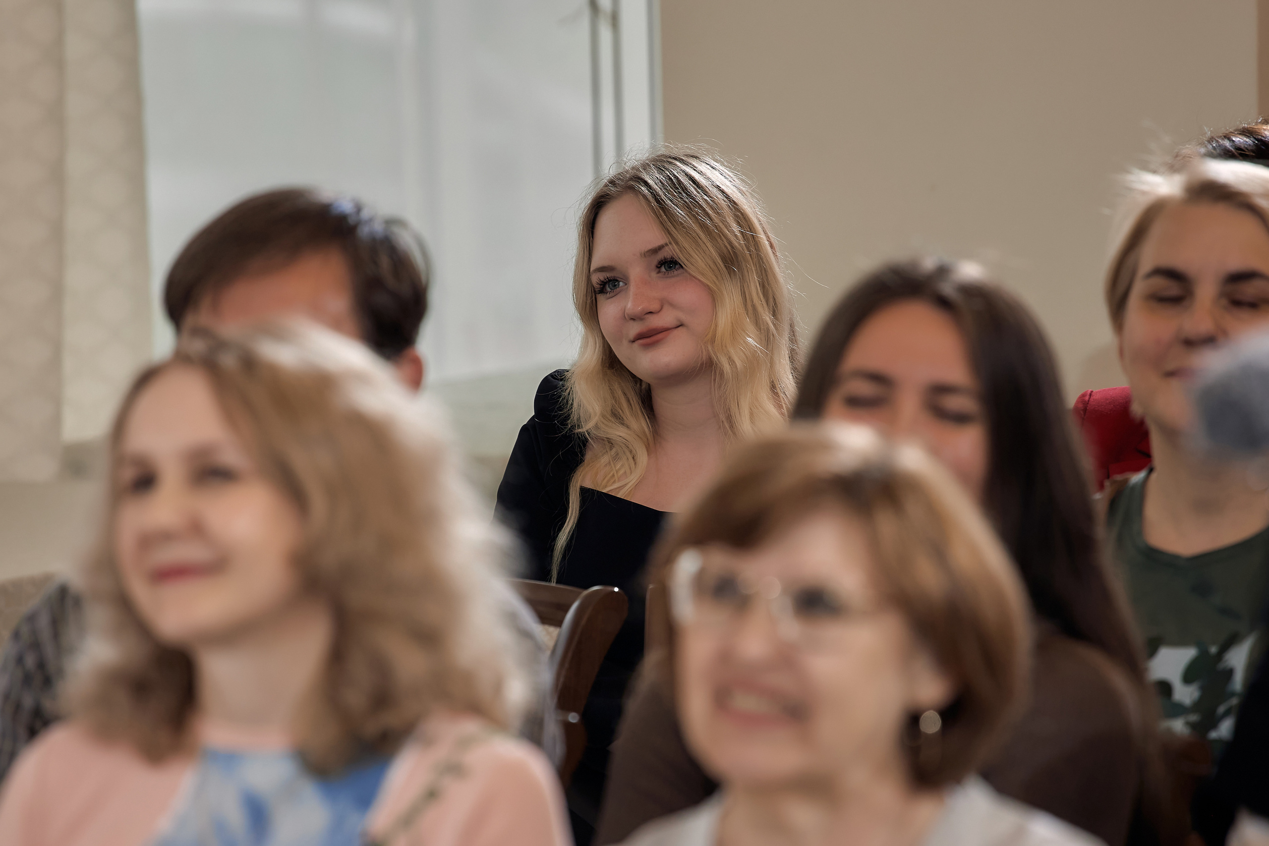Фотограф на выпускной. Свадебный репортажный и фуд фотограф в Барнауле Гайфулин Виталий
