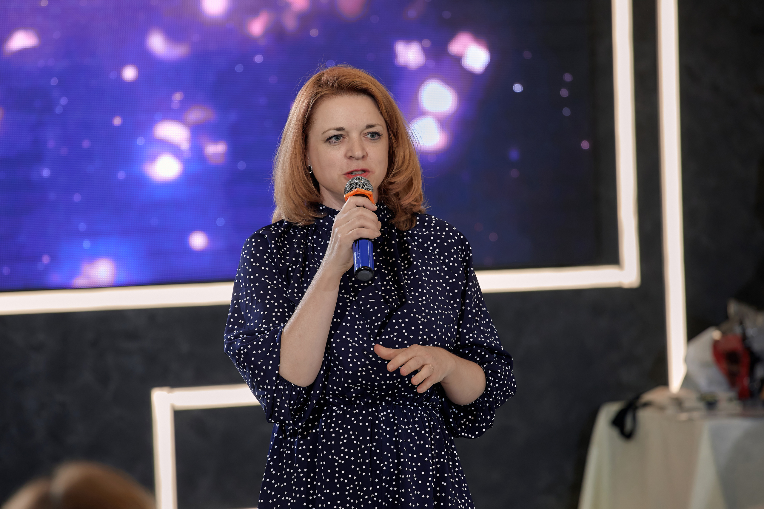 Фотограф на выпускной. Свадебный репортажный и фуд фотограф в Барнауле Гайфулин Виталий