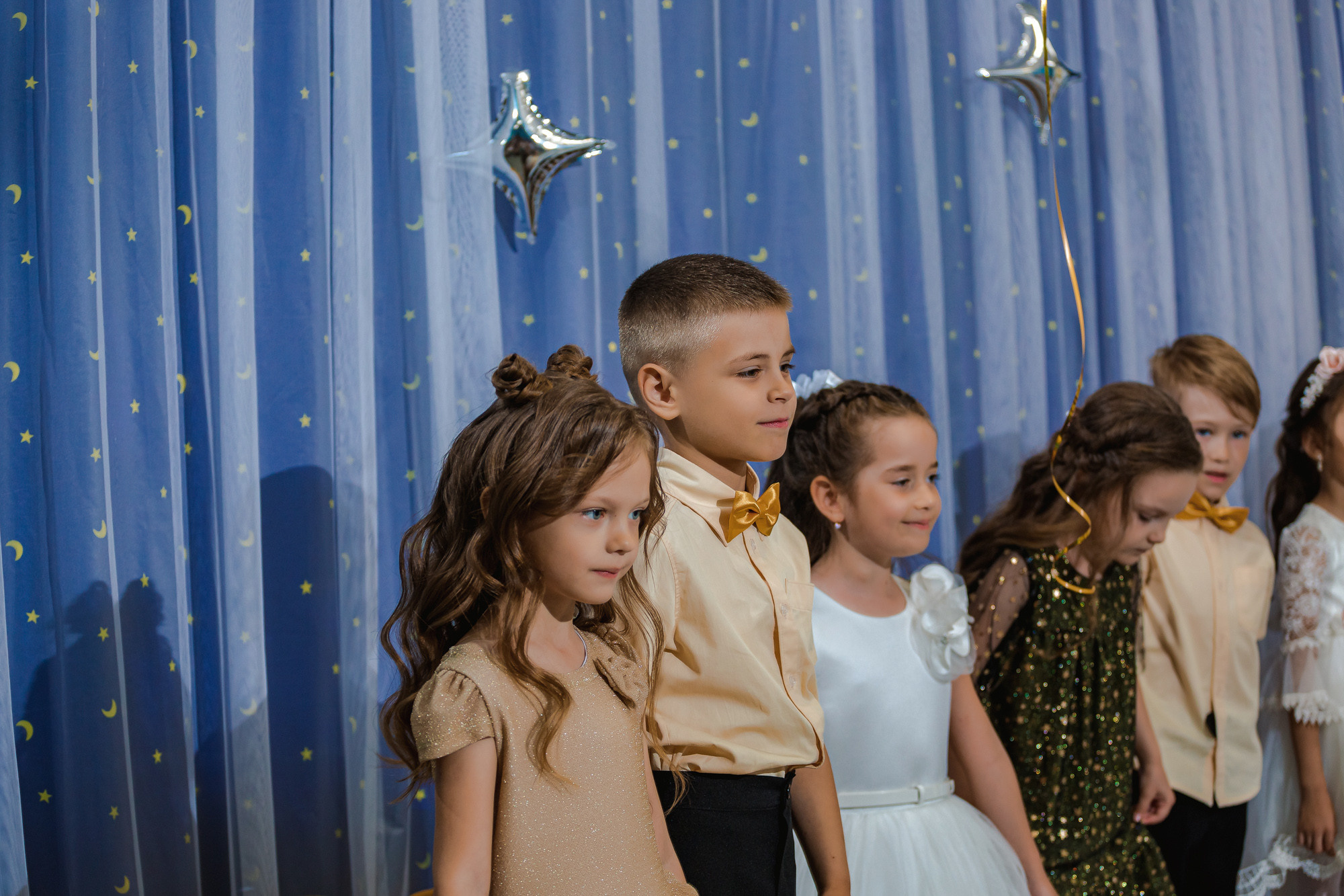 Фотограф на выпускной садик, школа, 1 сентября. Свадебный репортажный и фуд фотограф в Барнауле Гайфулин Виталий