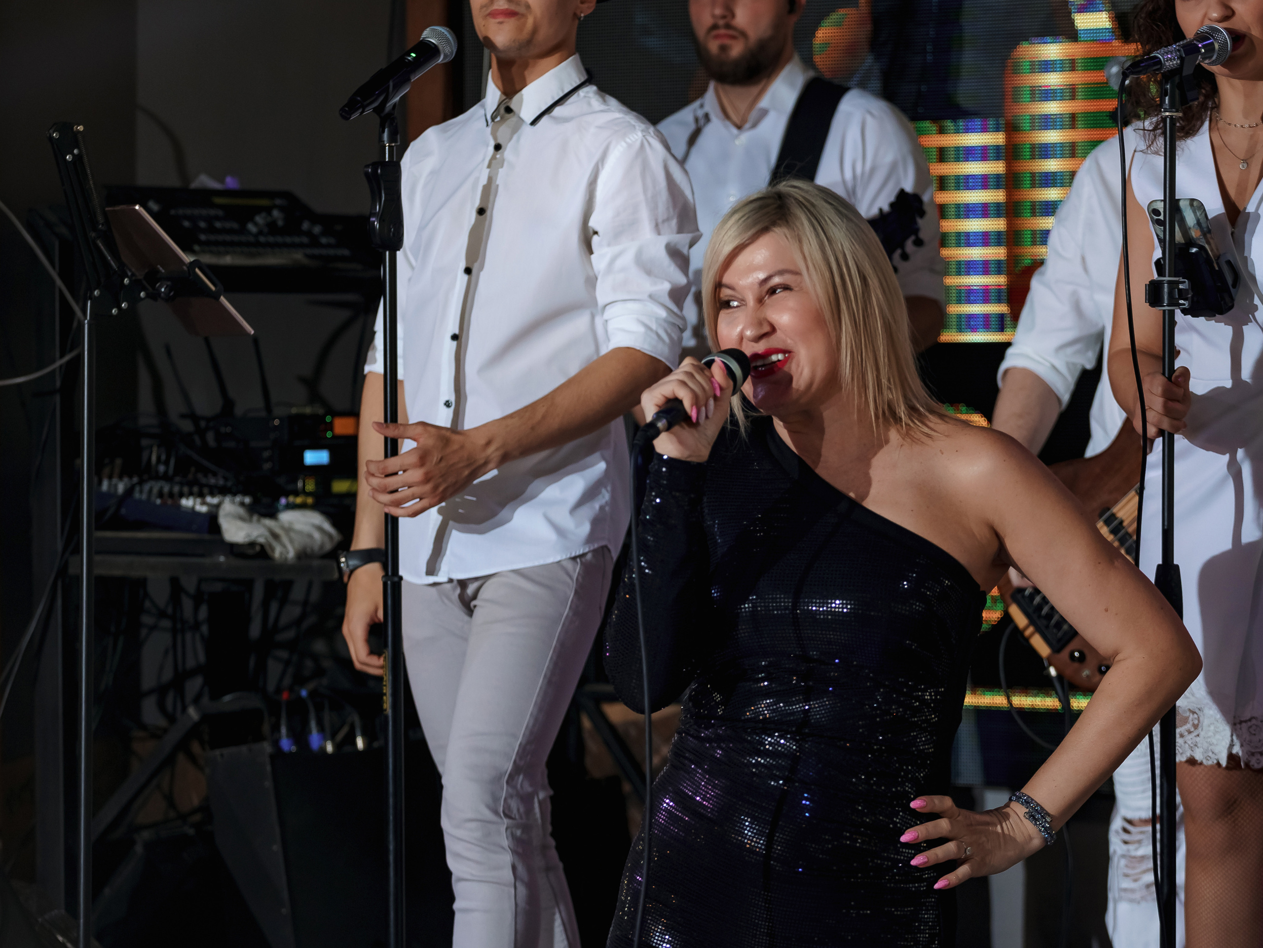 Фотограф на мероприятие. Свадебный репортажный и фуд фотограф в Барнауле Гайфулин Виталий