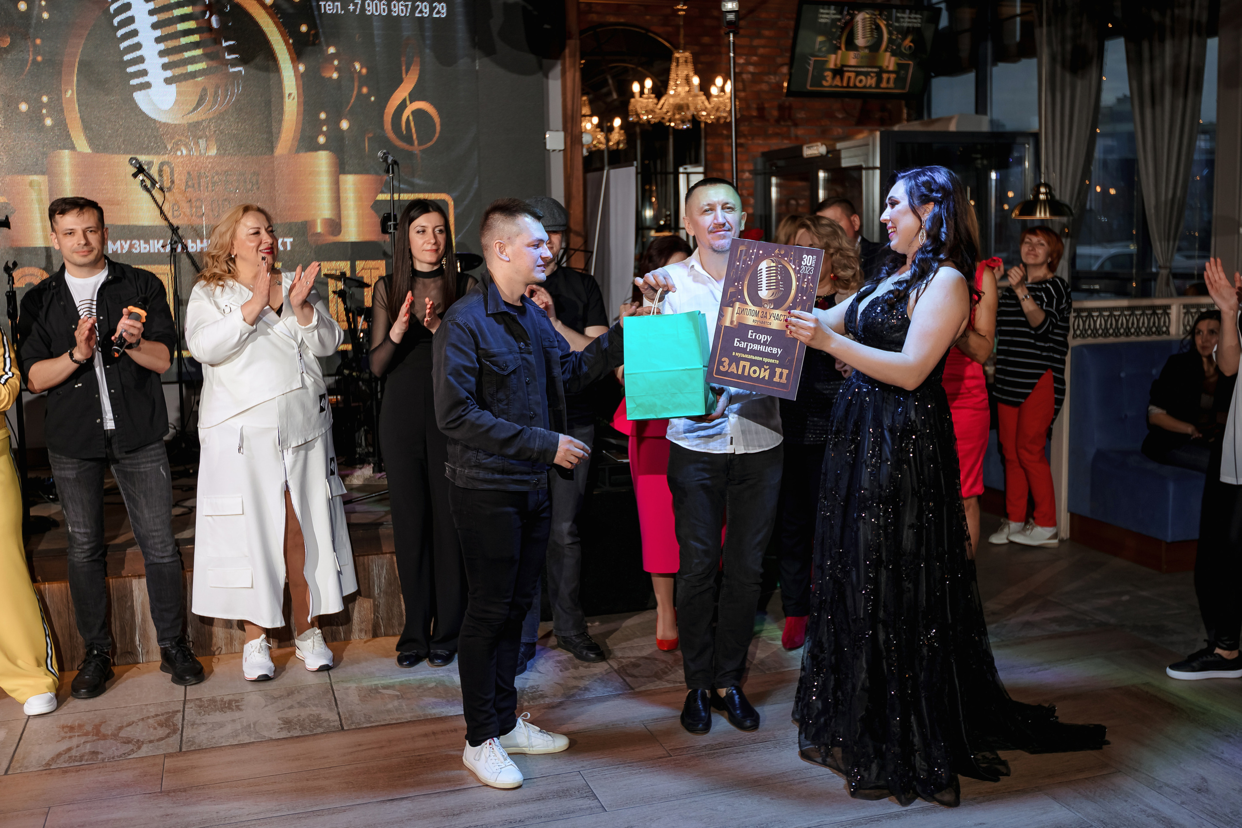 Фотограф на мероприятие. Свадебный репортажный и фуд фотограф в Барнауле Гайфулин Виталий