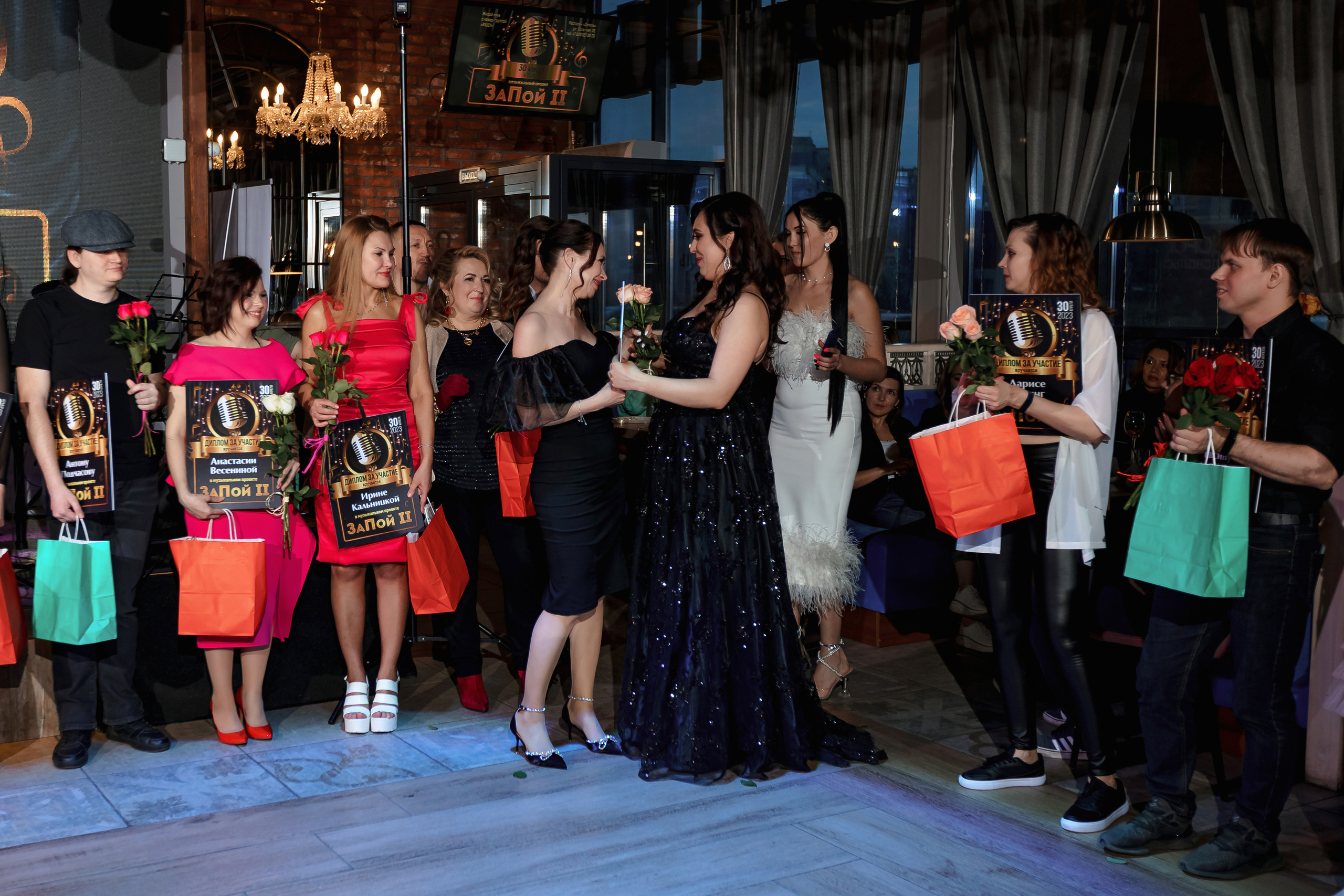 Фотограф на мероприятие. Свадебный репортажный и фуд фотограф в Барнауле Гайфулин Виталий