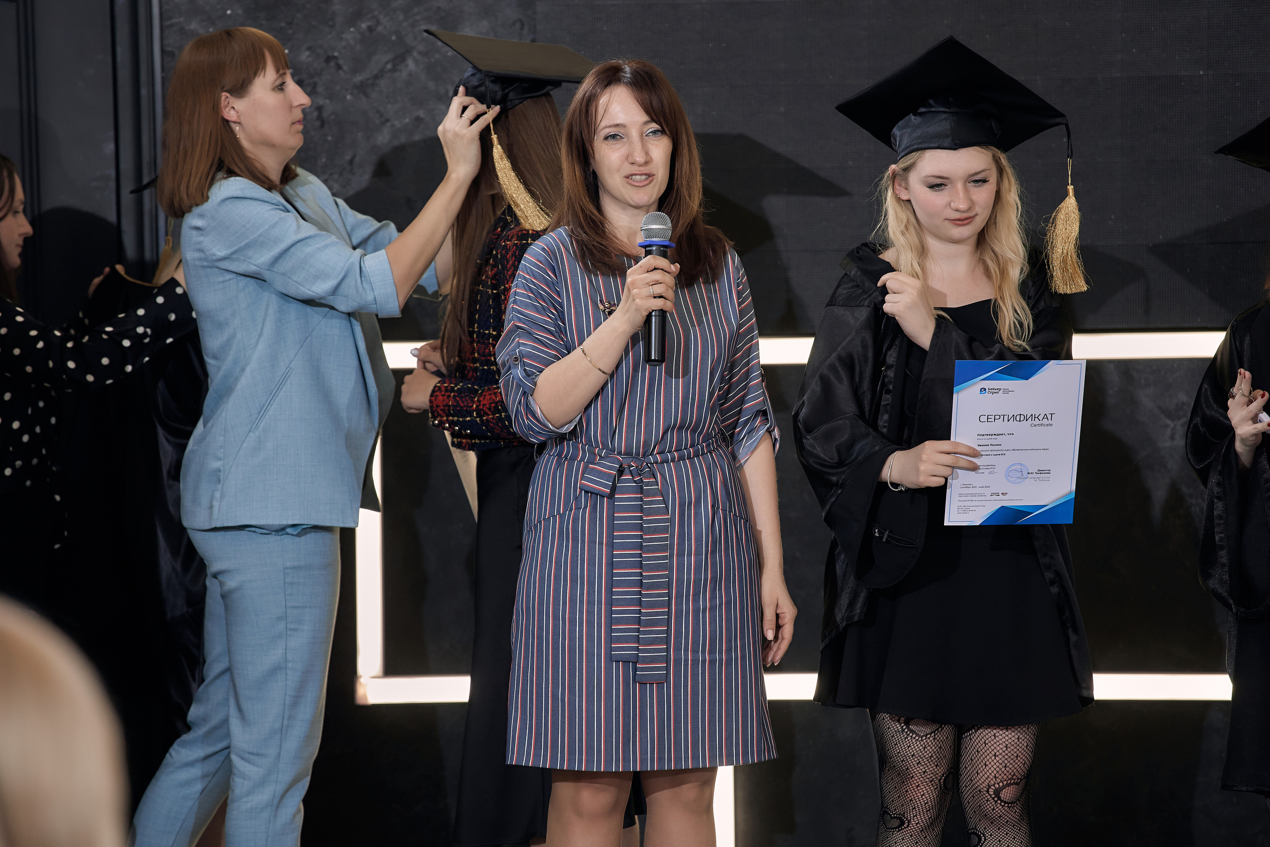 Фотограф на выпускной. Свадебный репортажный и фуд фотограф в Барнауле Гайфулин Виталий