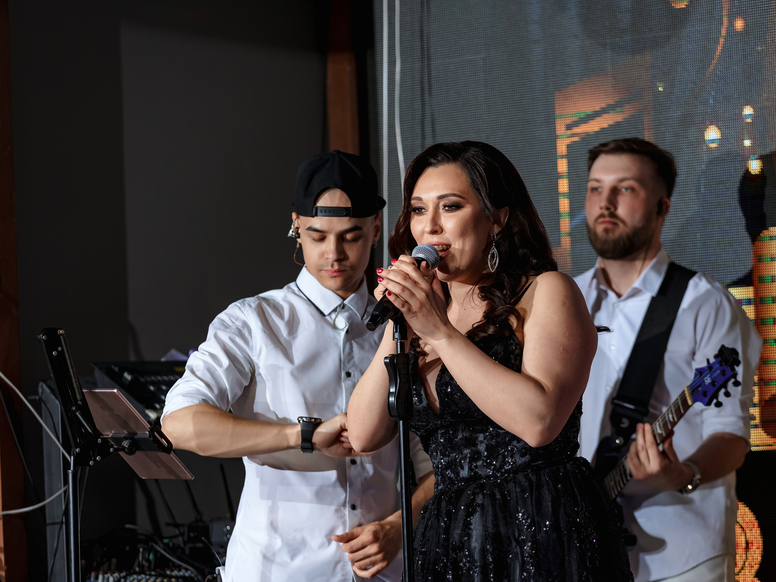 Фотограф на мероприятие. Свадебный репортажный и фуд фотограф в Барнауле Гайфулин Виталий