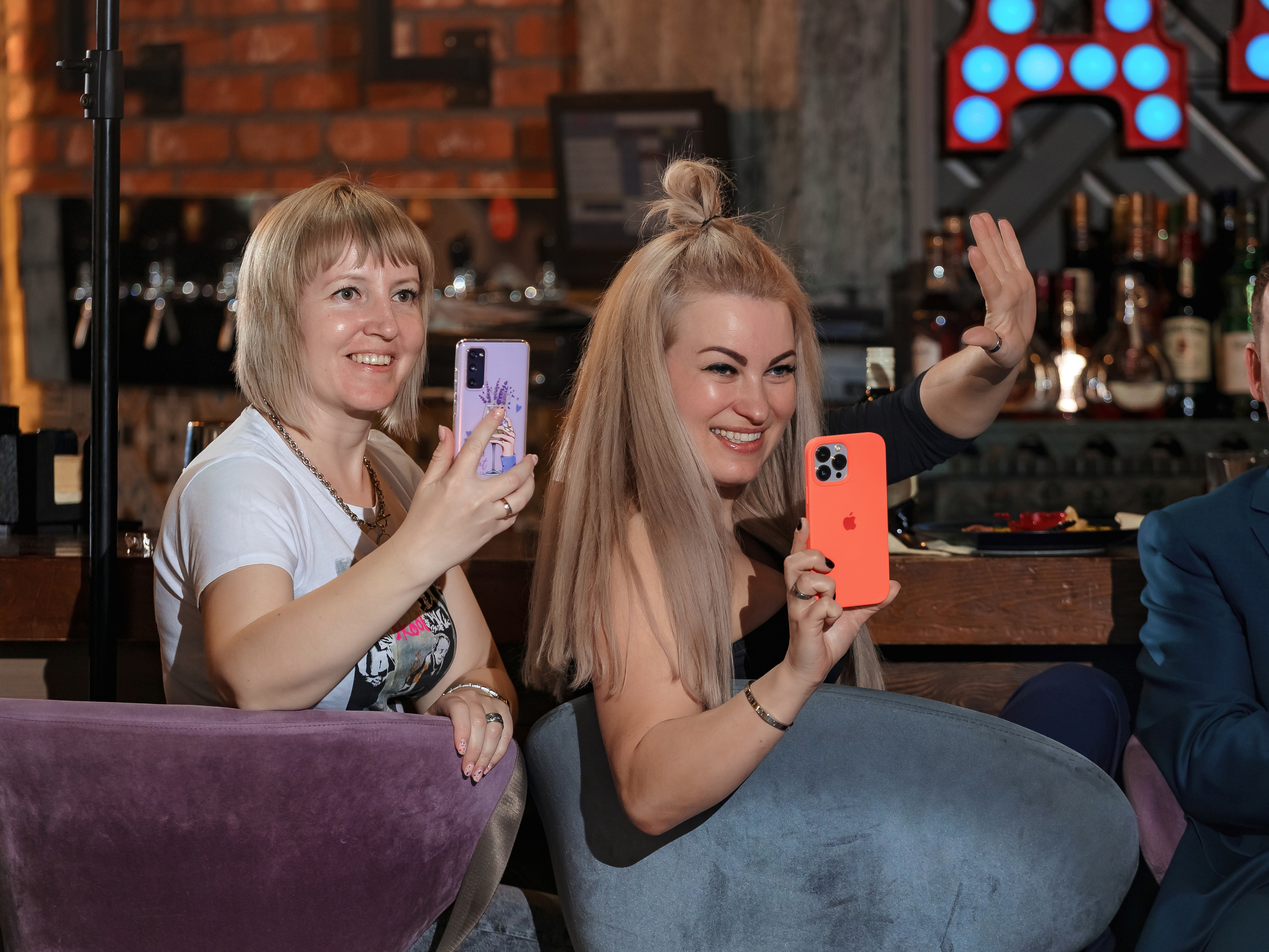 Фотограф на мероприятие. Свадебный репортажный и фуд фотограф в Барнауле Гайфулин Виталий