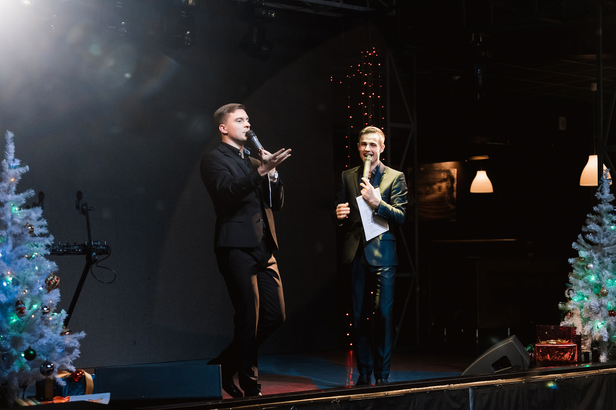 Новогодний корпоратив 300+чел СовкомБанк. Свадебный репортажный и фуд фотограф в Барнауле Гайфулин Виталий