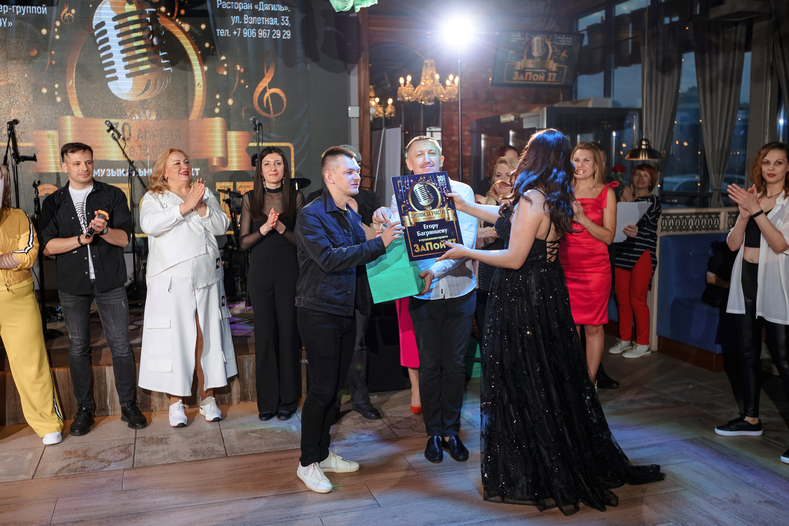 Фотограф на мероприятие. Свадебный репортажный и фуд фотограф в Барнауле Гайфулин Виталий