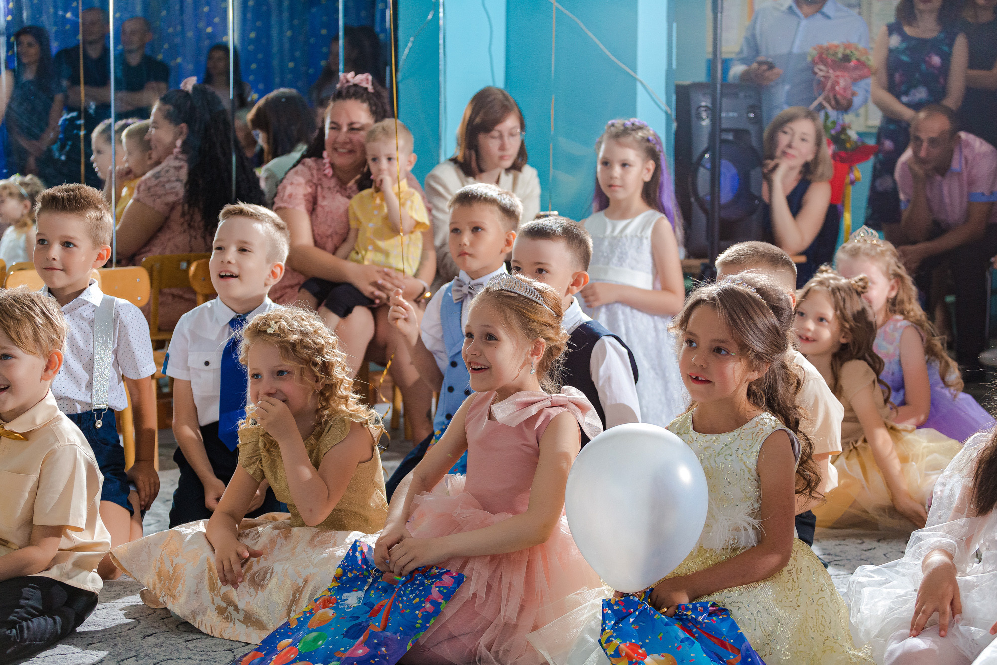 Фотограф на выпускной садик, школа, 1 сентября. Свадебный репортажный и фуд фотограф в Барнауле Гайфулин Виталий