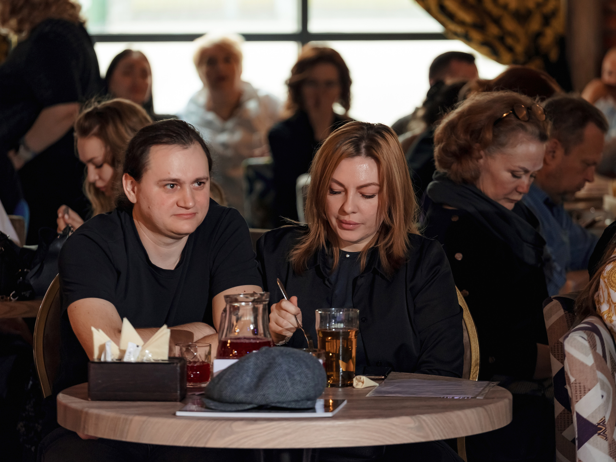 Фотограф на мероприятие. Свадебный репортажный и фуд фотограф в Барнауле Гайфулин Виталий