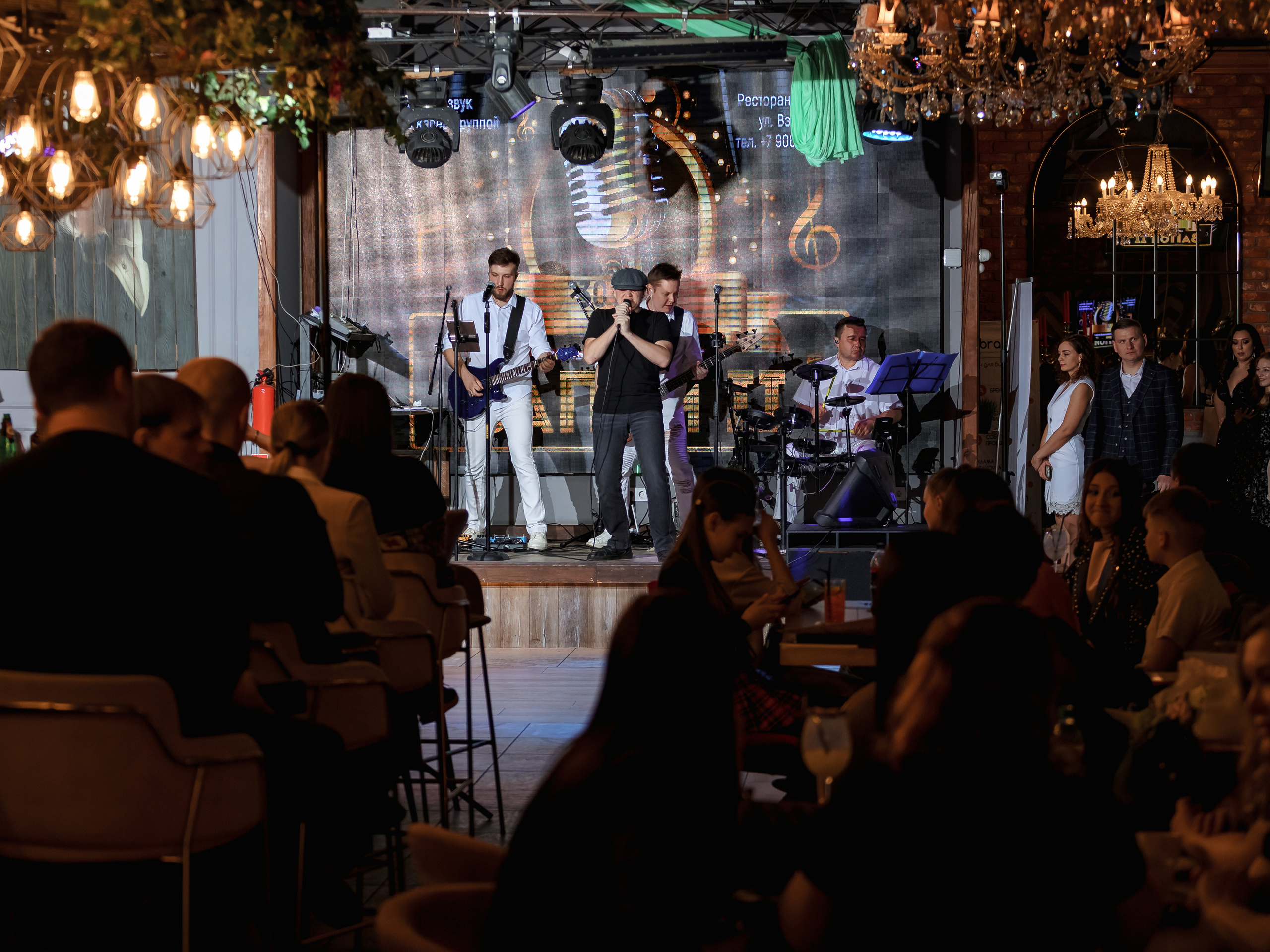 Фотограф на мероприятие. Свадебный репортажный и фуд фотограф в Барнауле Гайфулин Виталий