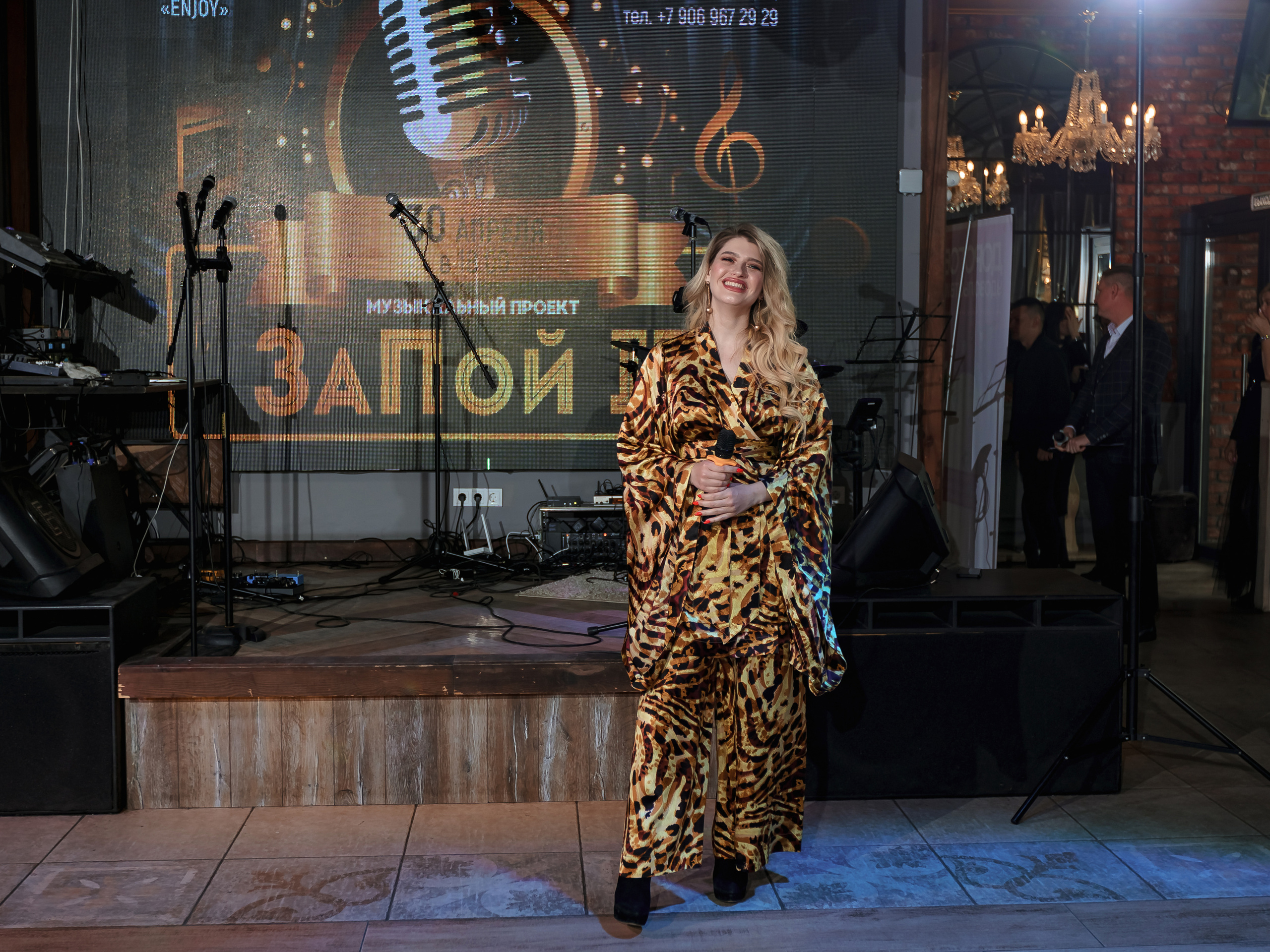 Фотограф на мероприятие. Свадебный репортажный и фуд фотограф в Барнауле Гайфулин Виталий