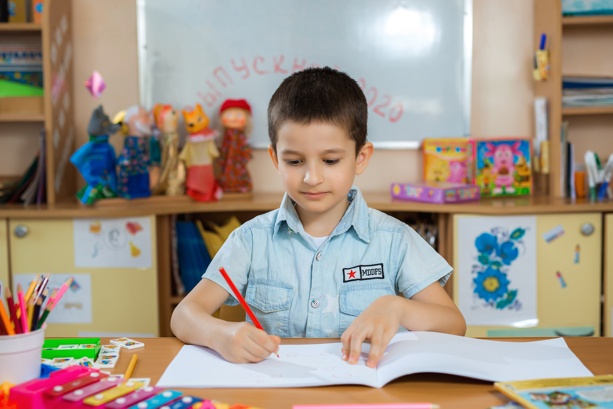 Фотограф на выпускной садик, школа, 1 сентября. Свадебный репортажный и фуд фотограф в Барнауле Гайфулин Виталий