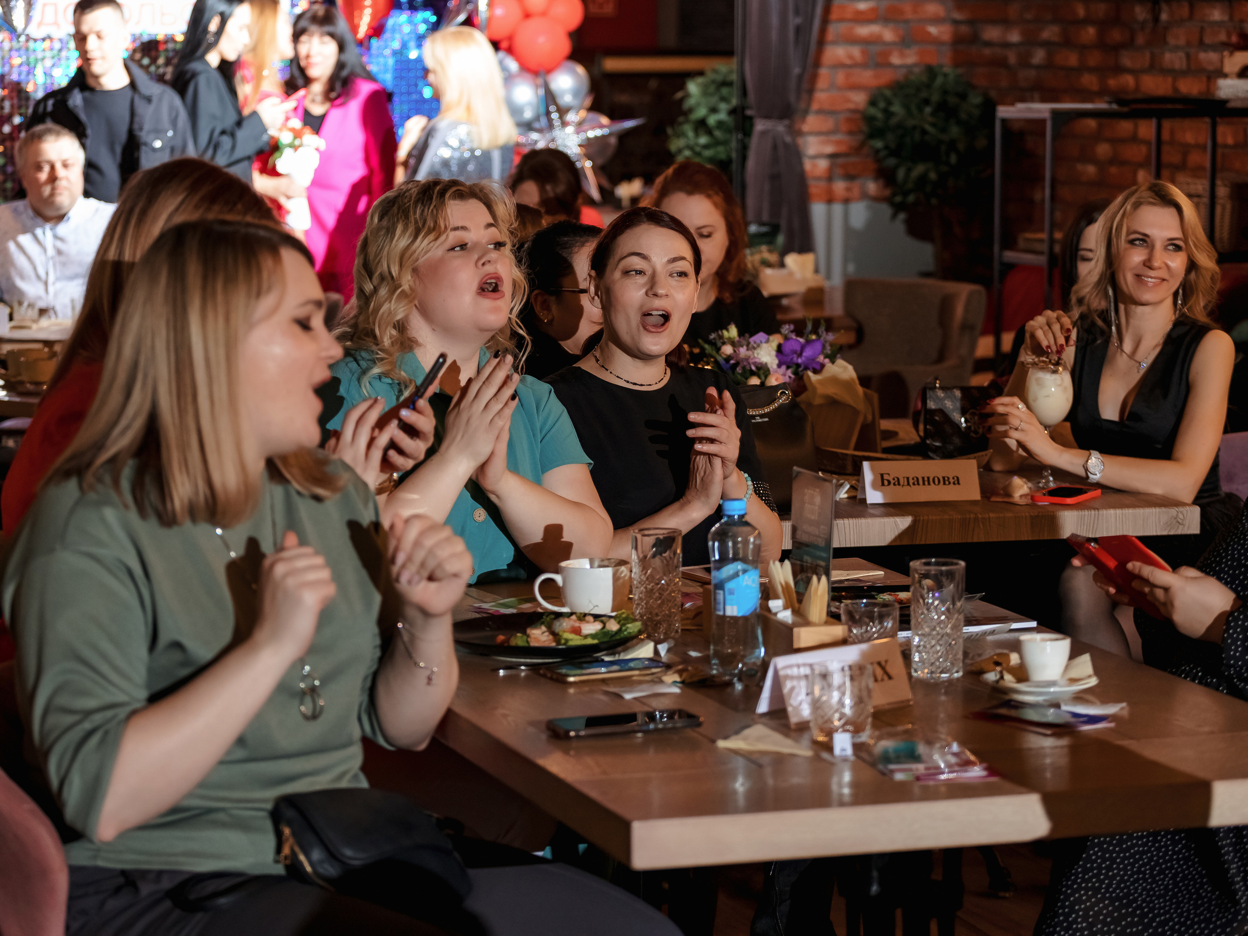 Фотограф на мероприятие. Свадебный репортажный и фуд фотограф в Барнауле Гайфулин Виталий