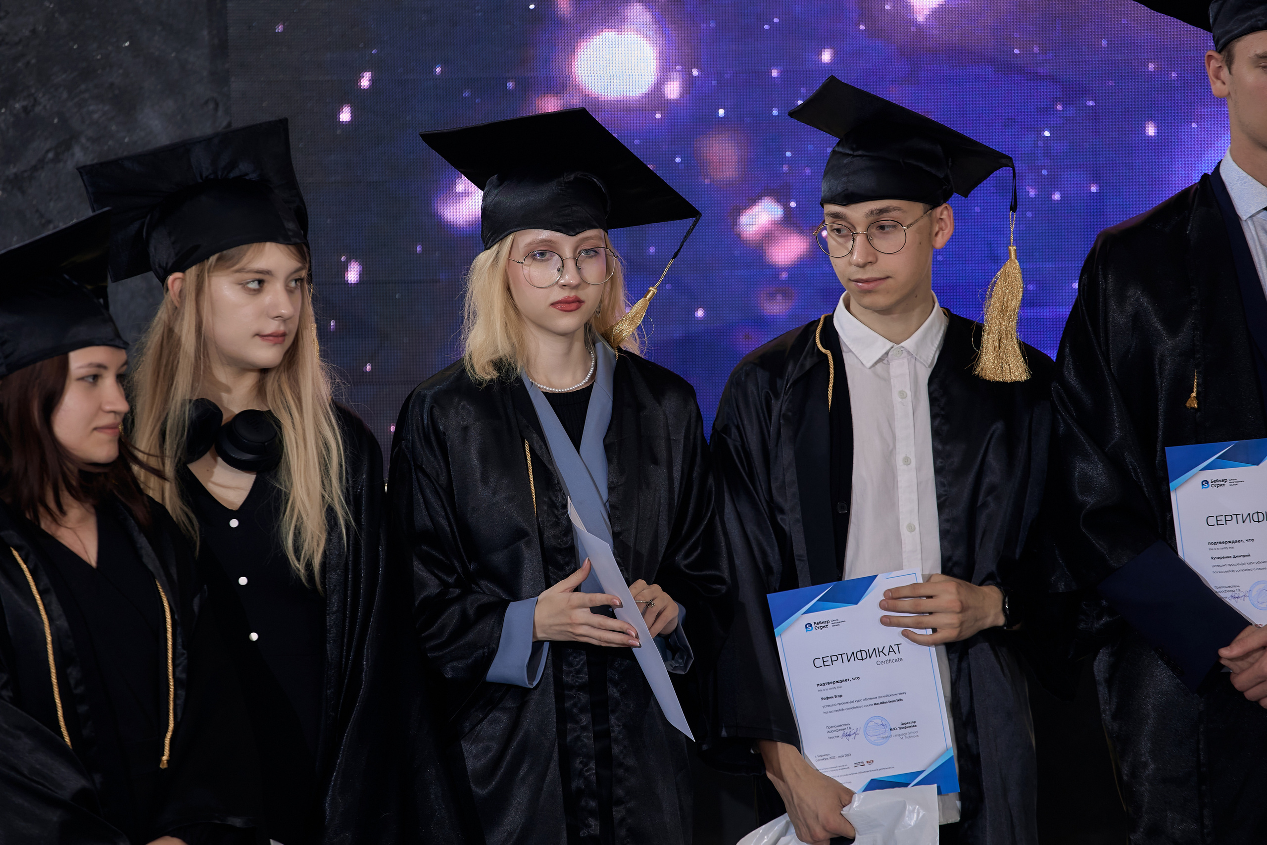 Фотограф на выпускной. Свадебный репортажный и фуд фотограф в Барнауле Гайфулин Виталий