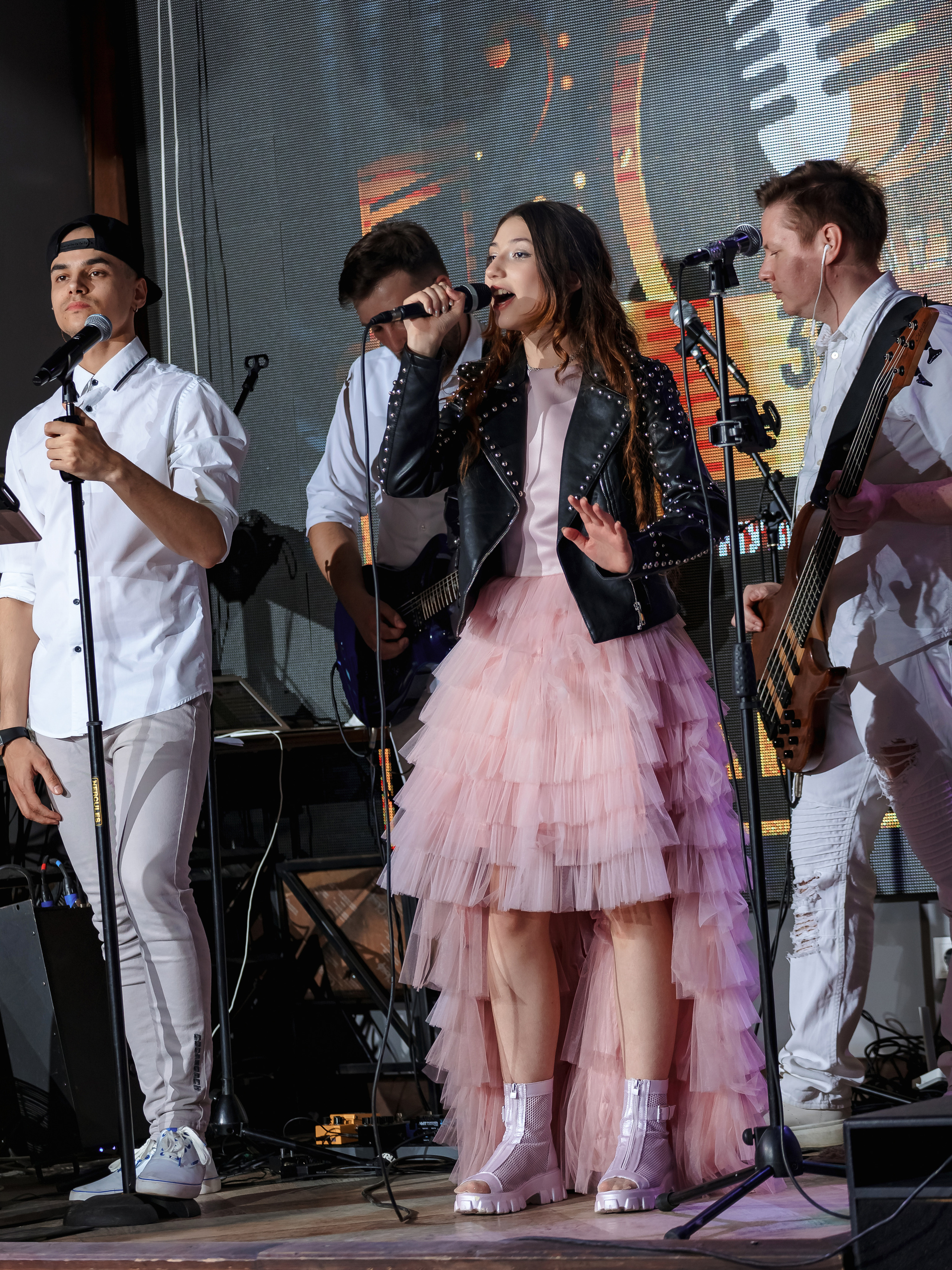 Фотограф на мероприятие. Свадебный репортажный и фуд фотограф в Барнауле Гайфулин Виталий