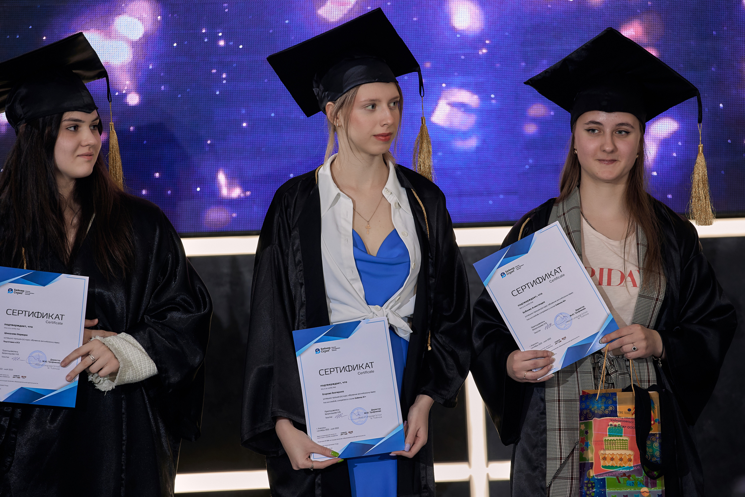 Фотограф на выпускной. Свадебный репортажный и фуд фотограф в Барнауле Гайфулин Виталий