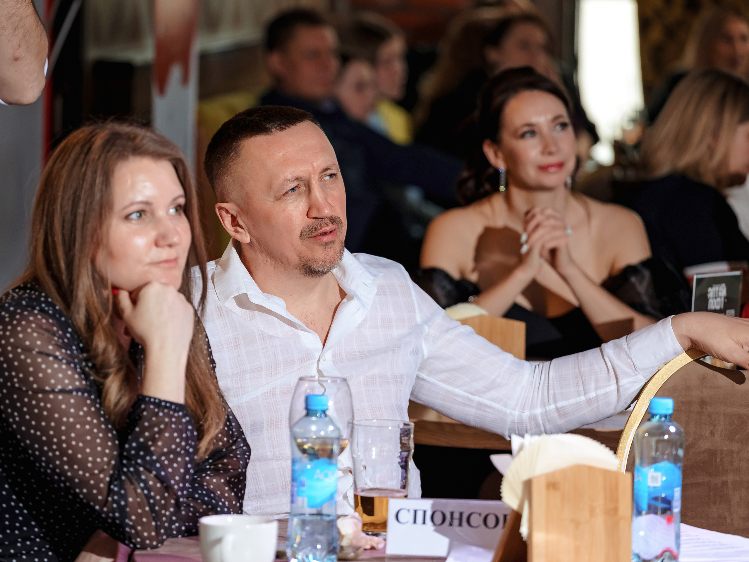 Фотограф на мероприятие. Свадебный репортажный и фуд фотограф в Барнауле Гайфулин Виталий