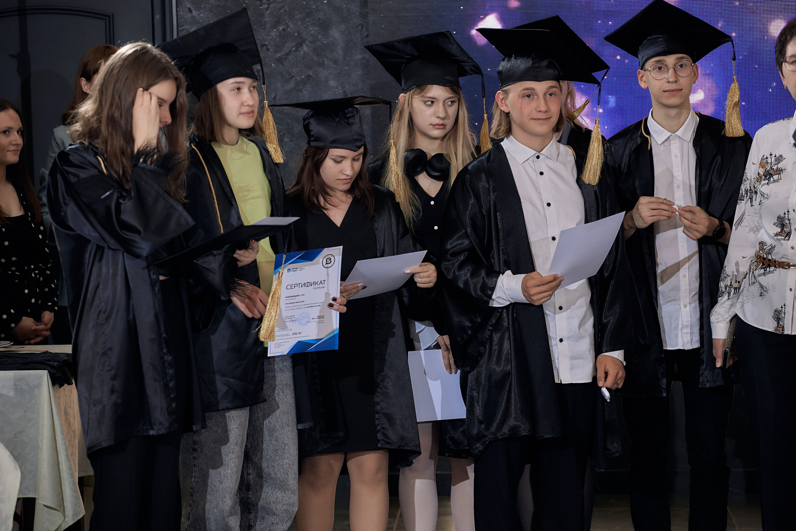 Фотограф на выпускной. Свадебный репортажный и фуд фотограф в Барнауле Гайфулин Виталий