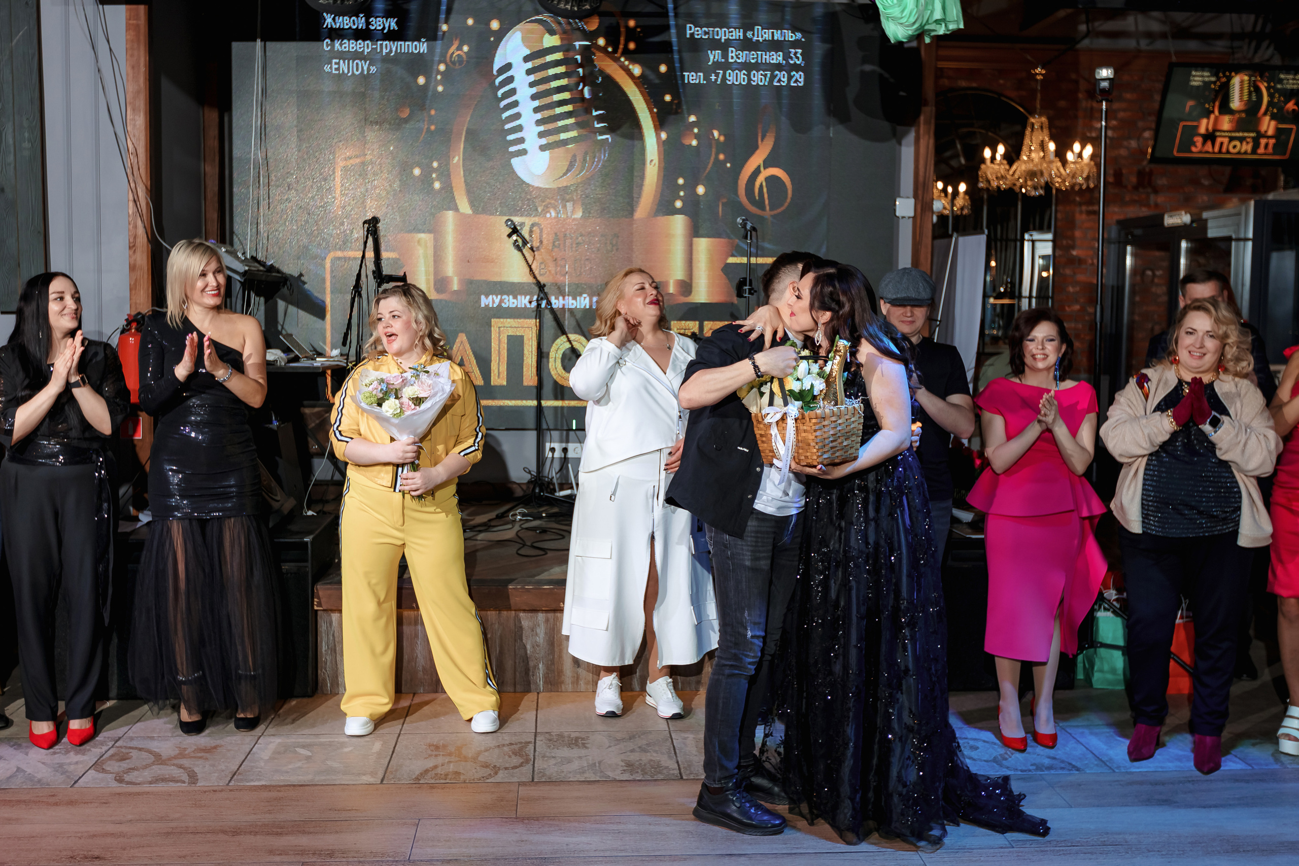 Фотограф на мероприятие. Свадебный репортажный и фуд фотограф в Барнауле Гайфулин Виталий