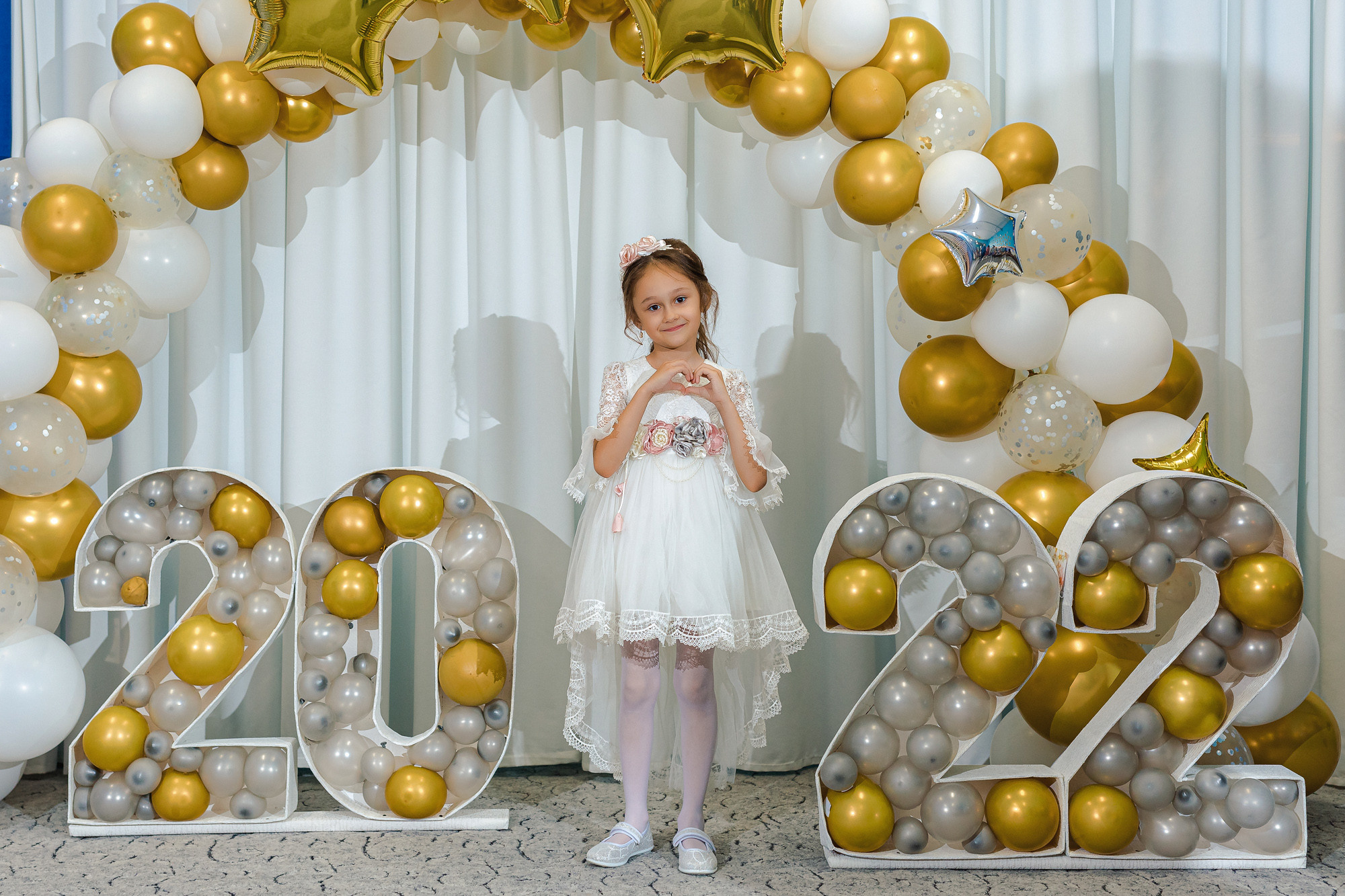 Фотограф на выпускной садик, школа, 1 сентября. Свадебный репортажный и фуд фотограф в Барнауле Гайфулин Виталий