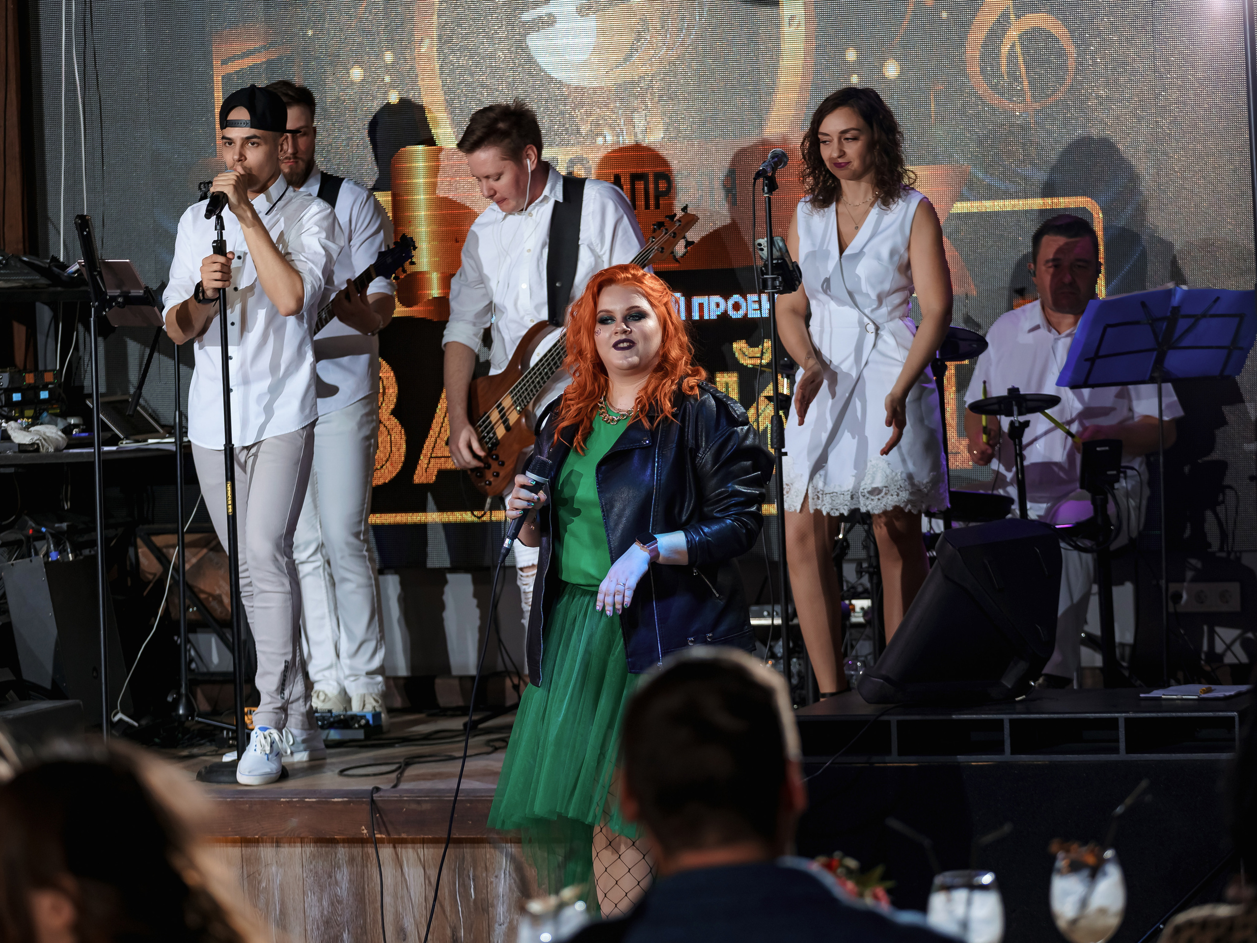 Фотограф на мероприятие. Свадебный репортажный и фуд фотограф в Барнауле Гайфулин Виталий