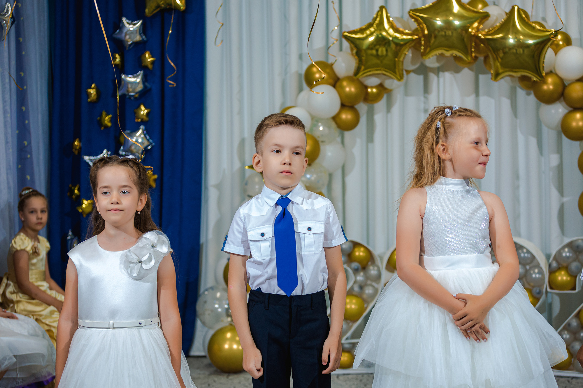 Фотограф на выпускной садик, школа, 1 сентября. Свадебный репортажный и фуд фотограф в Барнауле Гайфулин Виталий