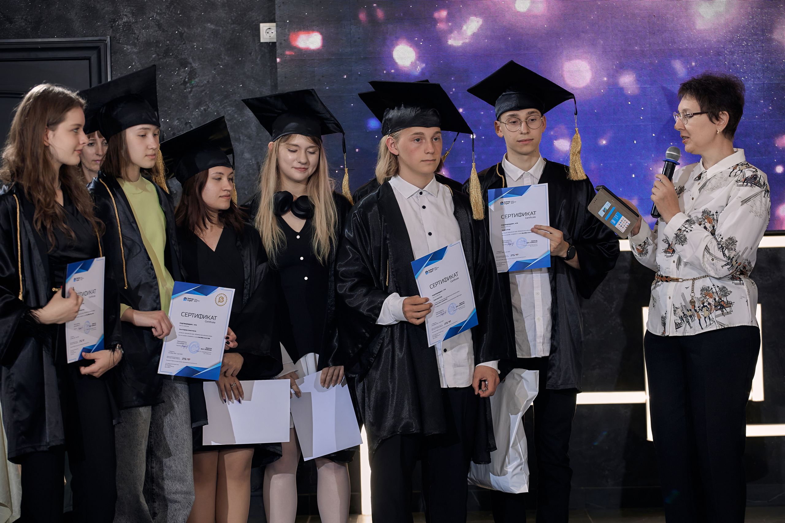 Фотограф на выпускной. Свадебный репортажный и фуд фотограф в Барнауле Гайфулин Виталий