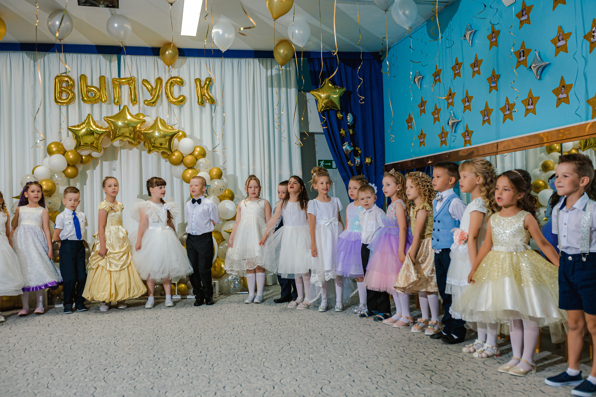 Фотограф на выпускной садик, школа, 1 сентября. Свадебный репортажный и фуд фотограф в Барнауле Гайфулин Виталий