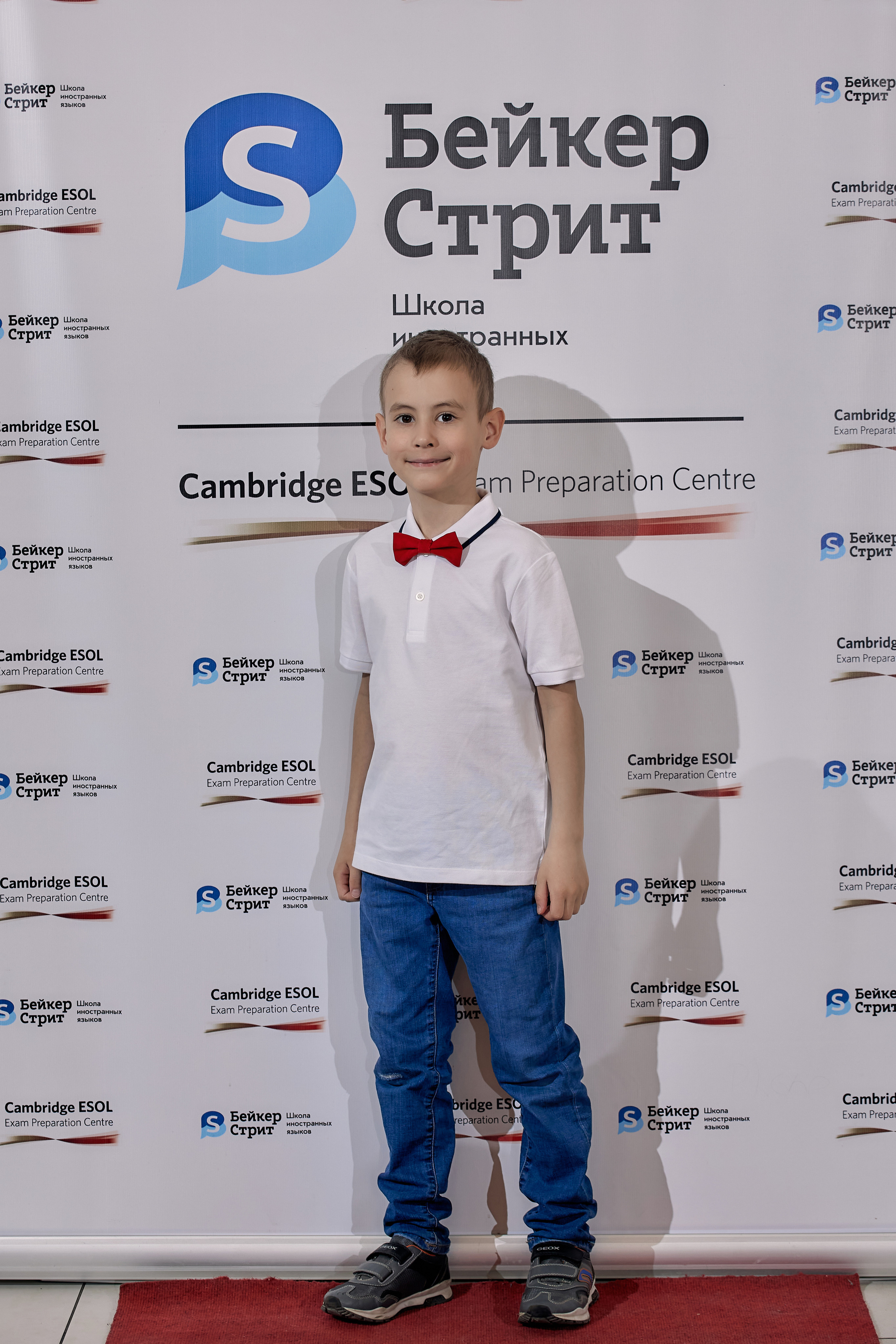 Фотограф на выпускной. Свадебный репортажный и фуд фотограф в Барнауле Гайфулин Виталий