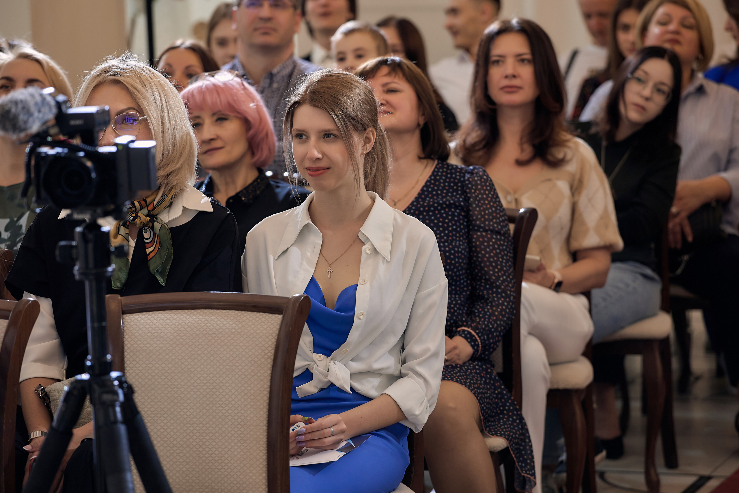 Фотограф на выпускной. Свадебный репортажный и фуд фотограф в Барнауле Гайфулин Виталий