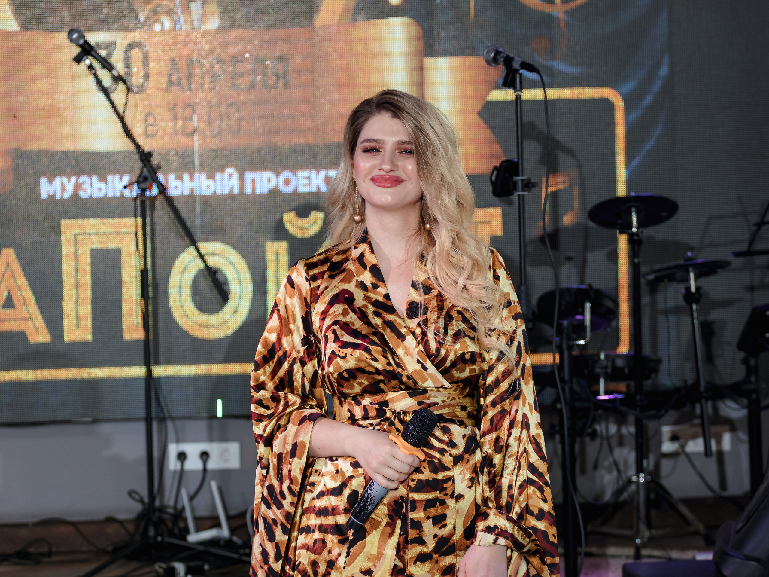 Фотограф на мероприятие. Свадебный репортажный и фуд фотограф в Барнауле Гайфулин Виталий