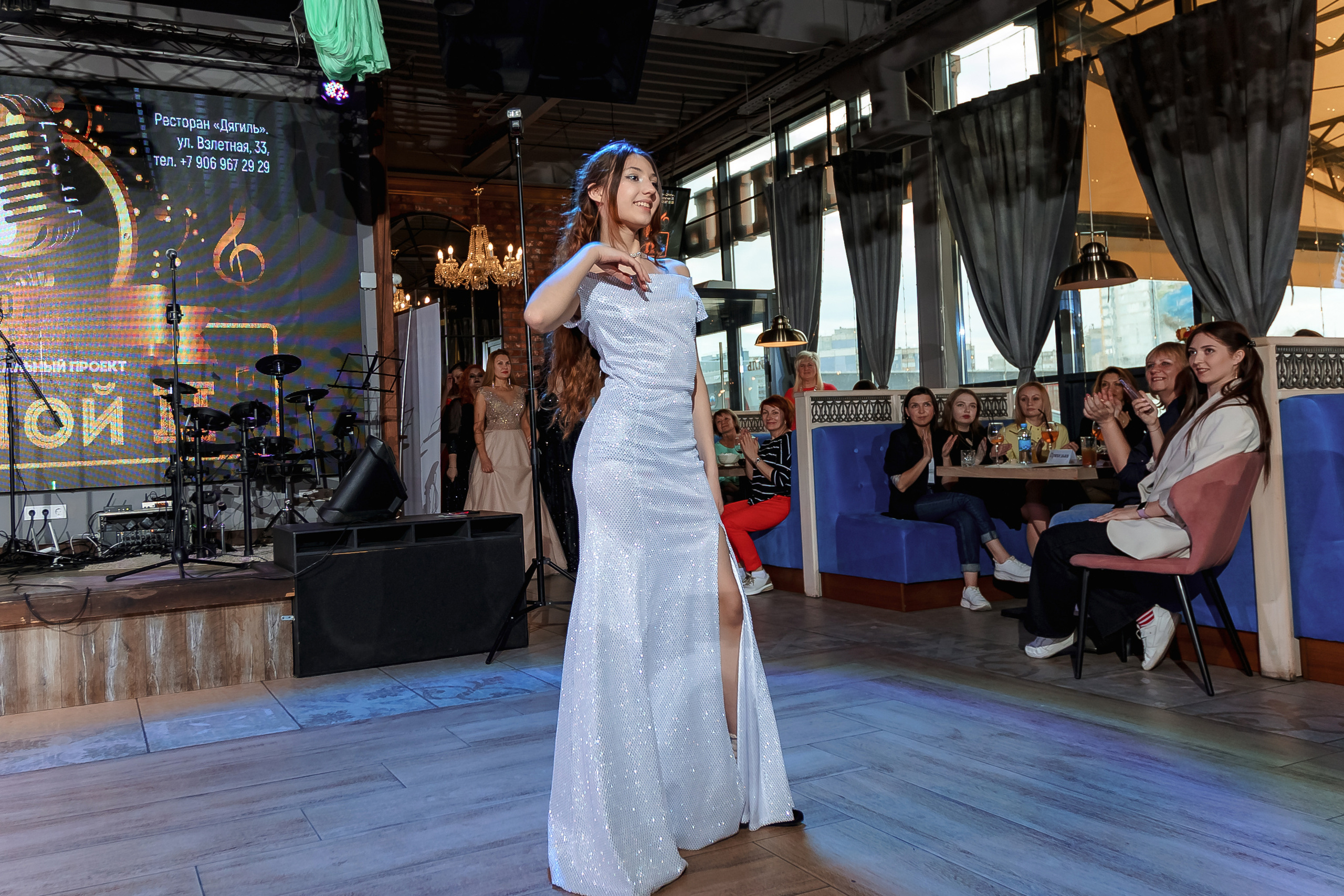 Фотограф на мероприятие. Свадебный репортажный и фуд фотограф в Барнауле Гайфулин Виталий